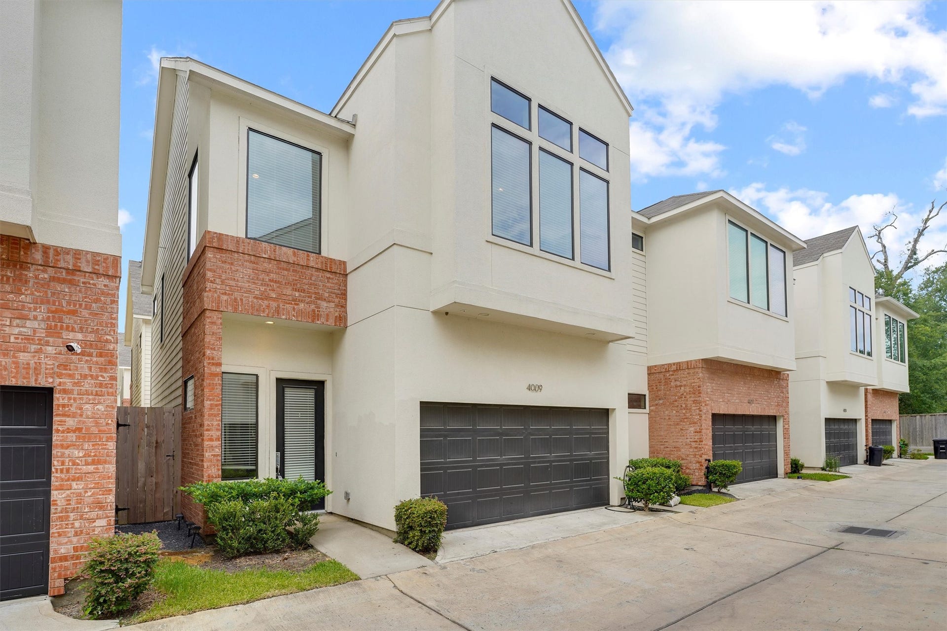 4009 Tulane Street, Houston, TX 77018 4009 Tulane Street, Houston, TX 77018