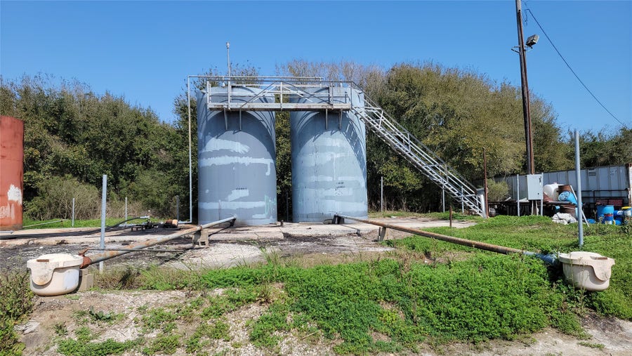 Property photo for 1908 2nd Street, Texas City, TX