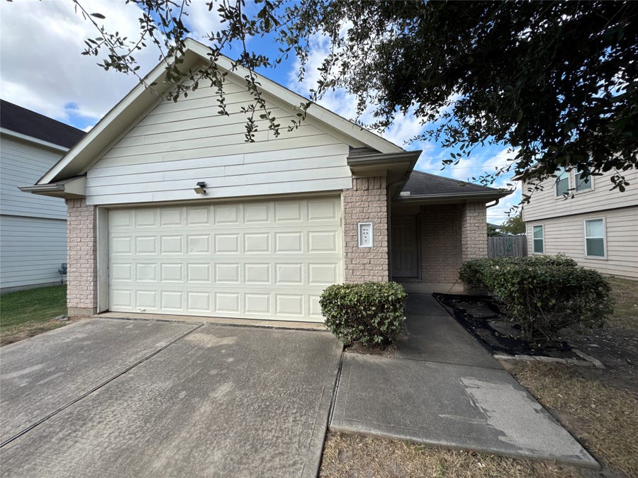 Property photo for 6011 Brenwood Trails Lane, Katy, TX