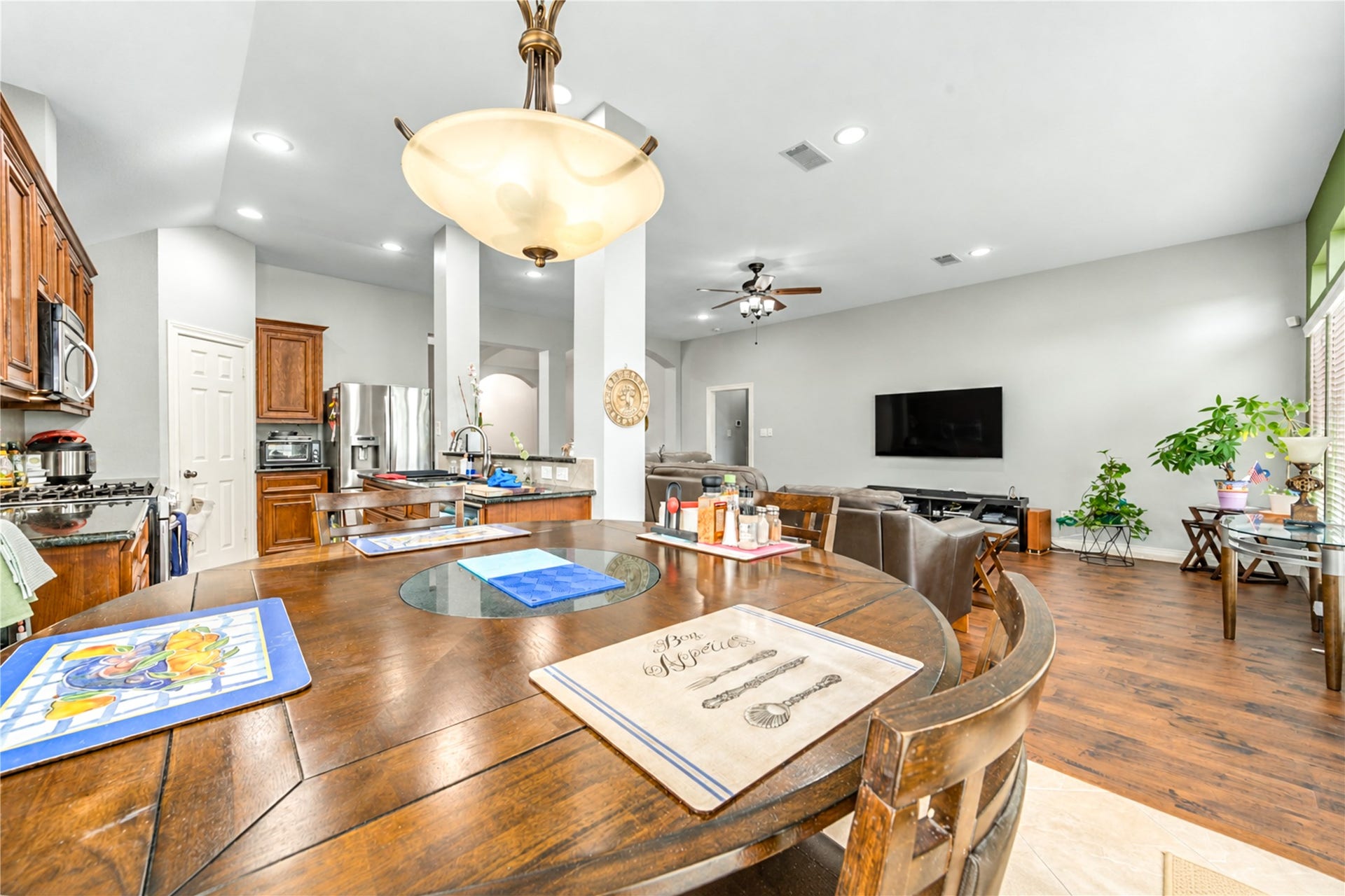 13401 Highland Lake Lane, Pearland, TX 77584 13401 Highland Lake Lane, Pearland, TX 77584