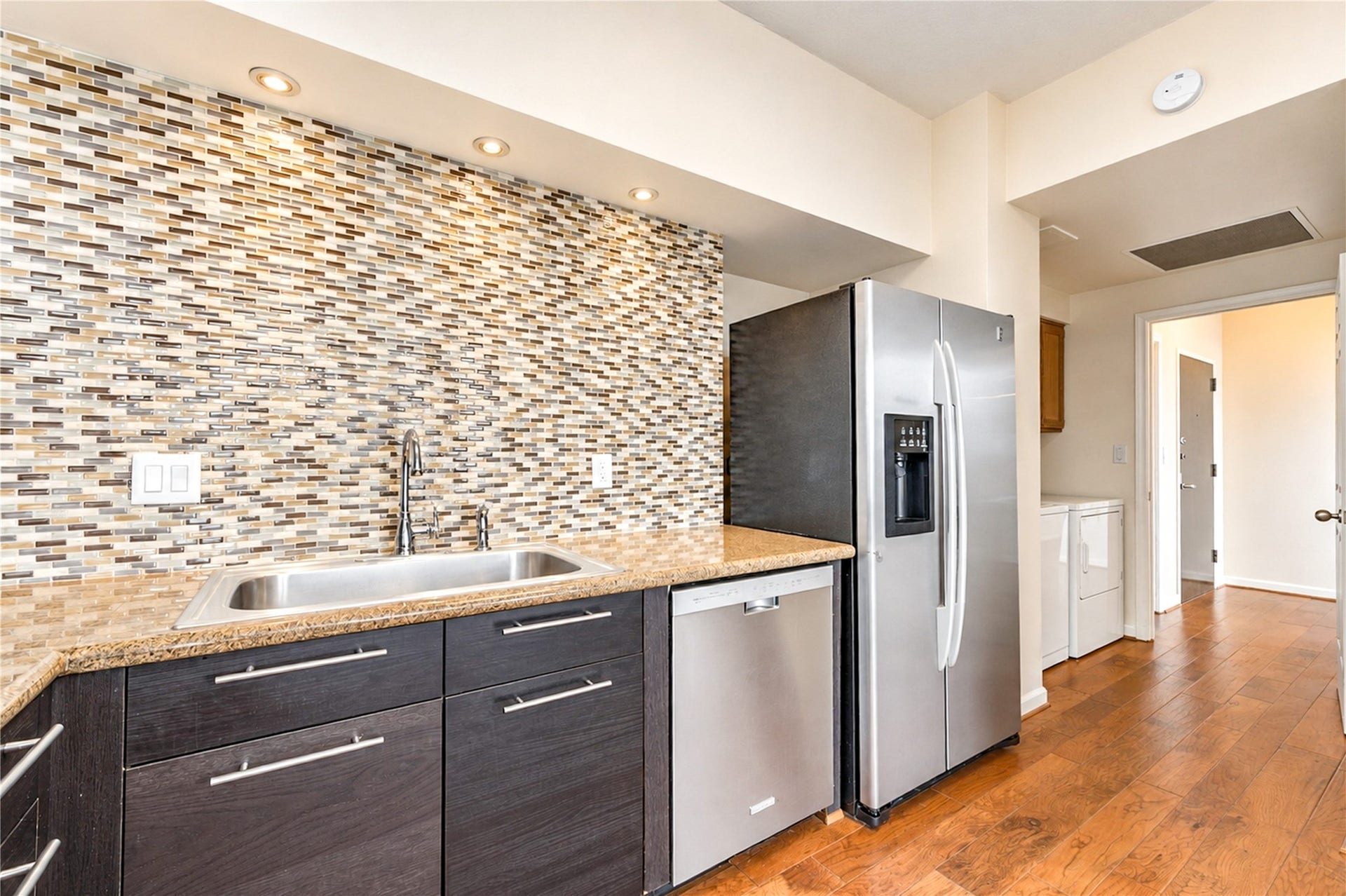 1111 Bering Drive, #706, Houston, TX 77057 1111 Bering Drive, #706, Houston, TX 77057