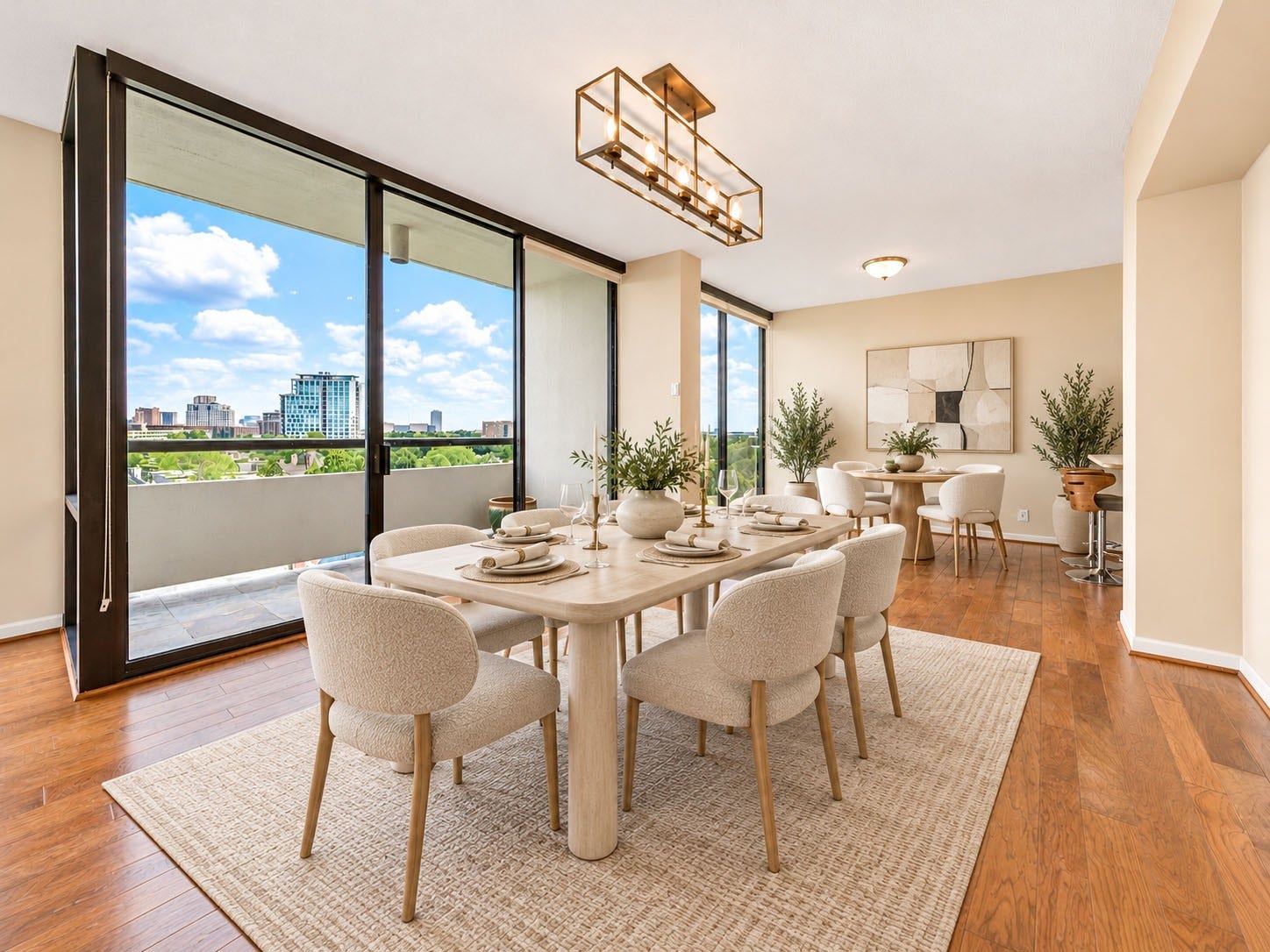 1111 Bering Drive, #706, Houston, TX 77057 Virtually staged photo of dining area