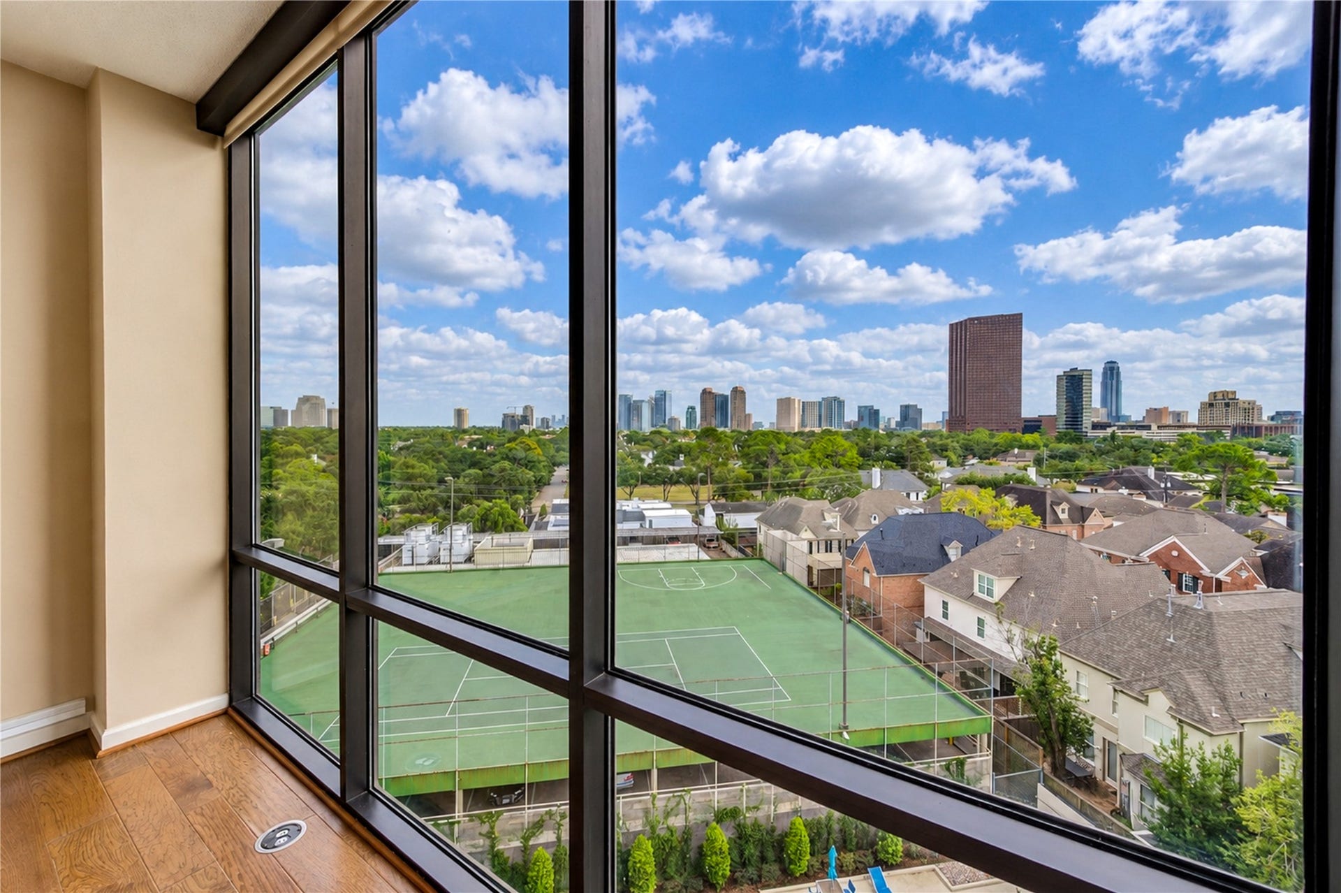 1111 Bering Drive, #706, Houston, TX 77057 1111 Bering Drive, #706, Houston, TX 77057