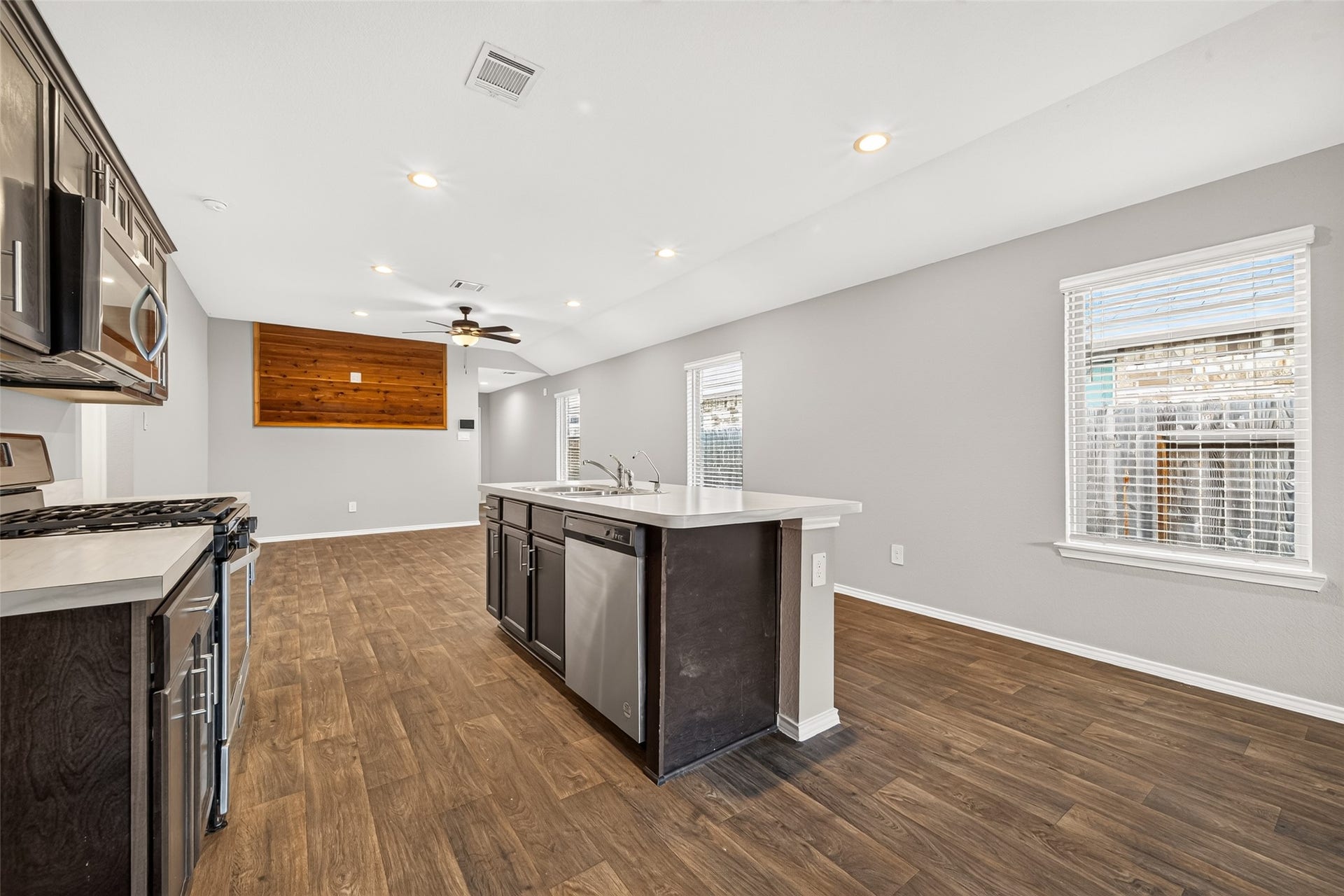 14939 Cypress Hollow Drive, New Caney, TX 77357 14939 Cypress Hollow Drive, New Caney, TX 77357