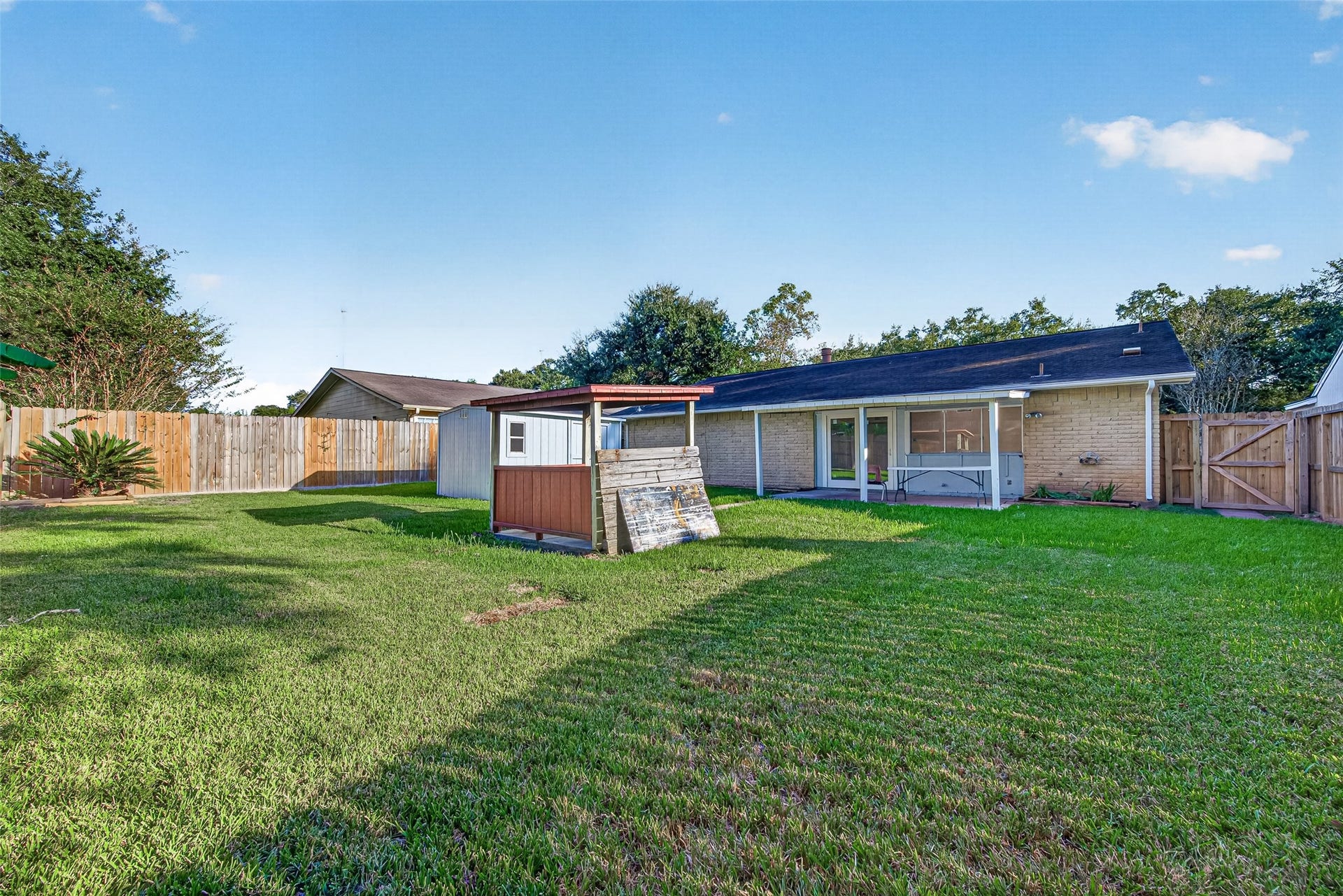 2110 Mustang Springs Drive, Missouri City, TX 77459 2110 Mustang Springs Drive, Missouri City, TX 77459