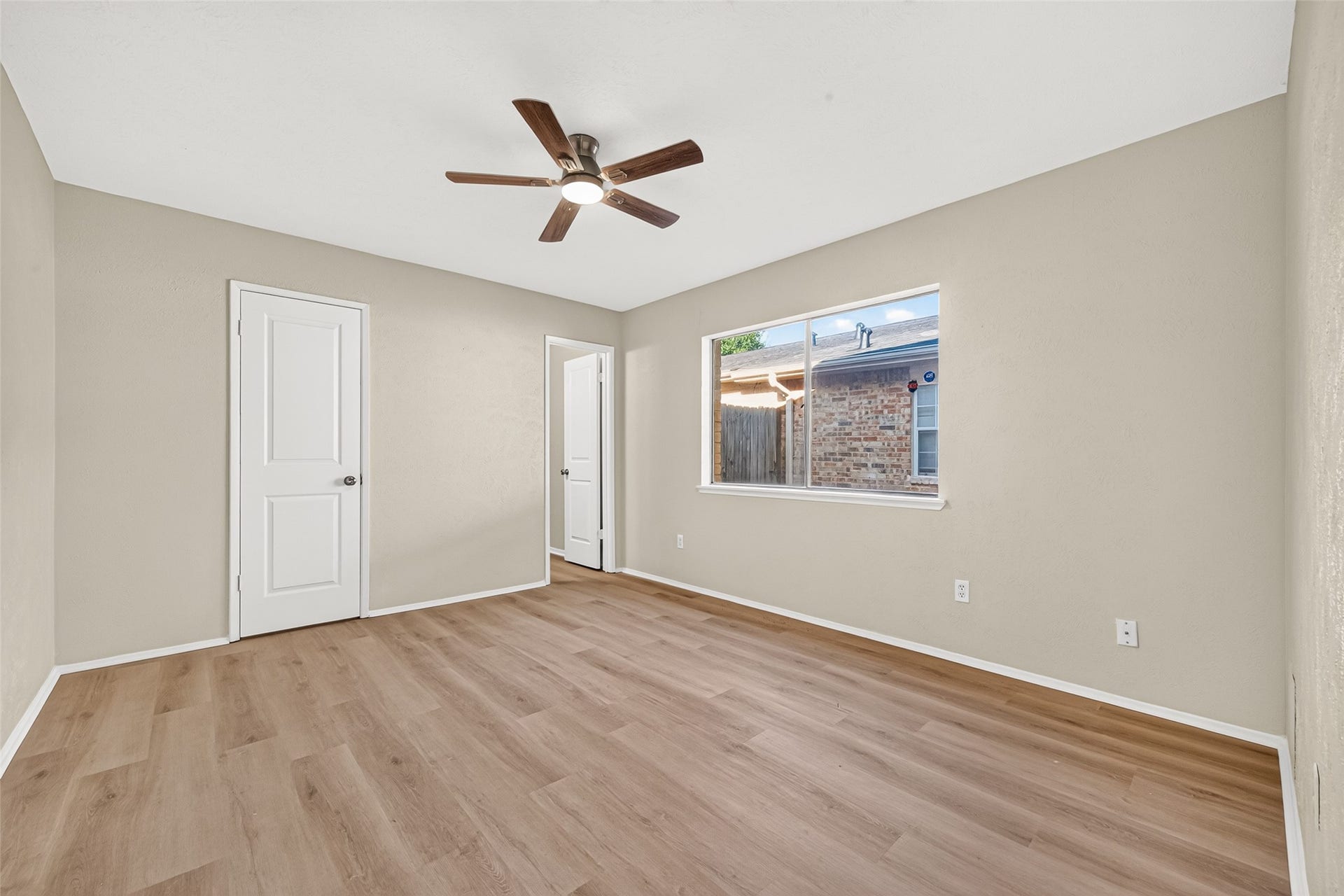 2110 Mustang Springs Drive, Missouri City, TX 77459 2110 Mustang Springs Drive, Missouri City, TX 77459