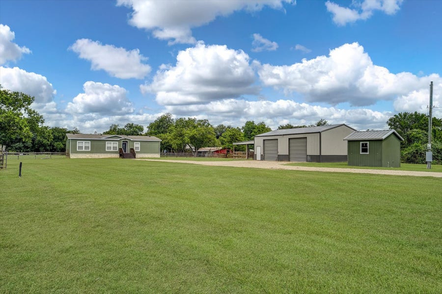 Property photo for 2204 County Road 288, Angleton, TX