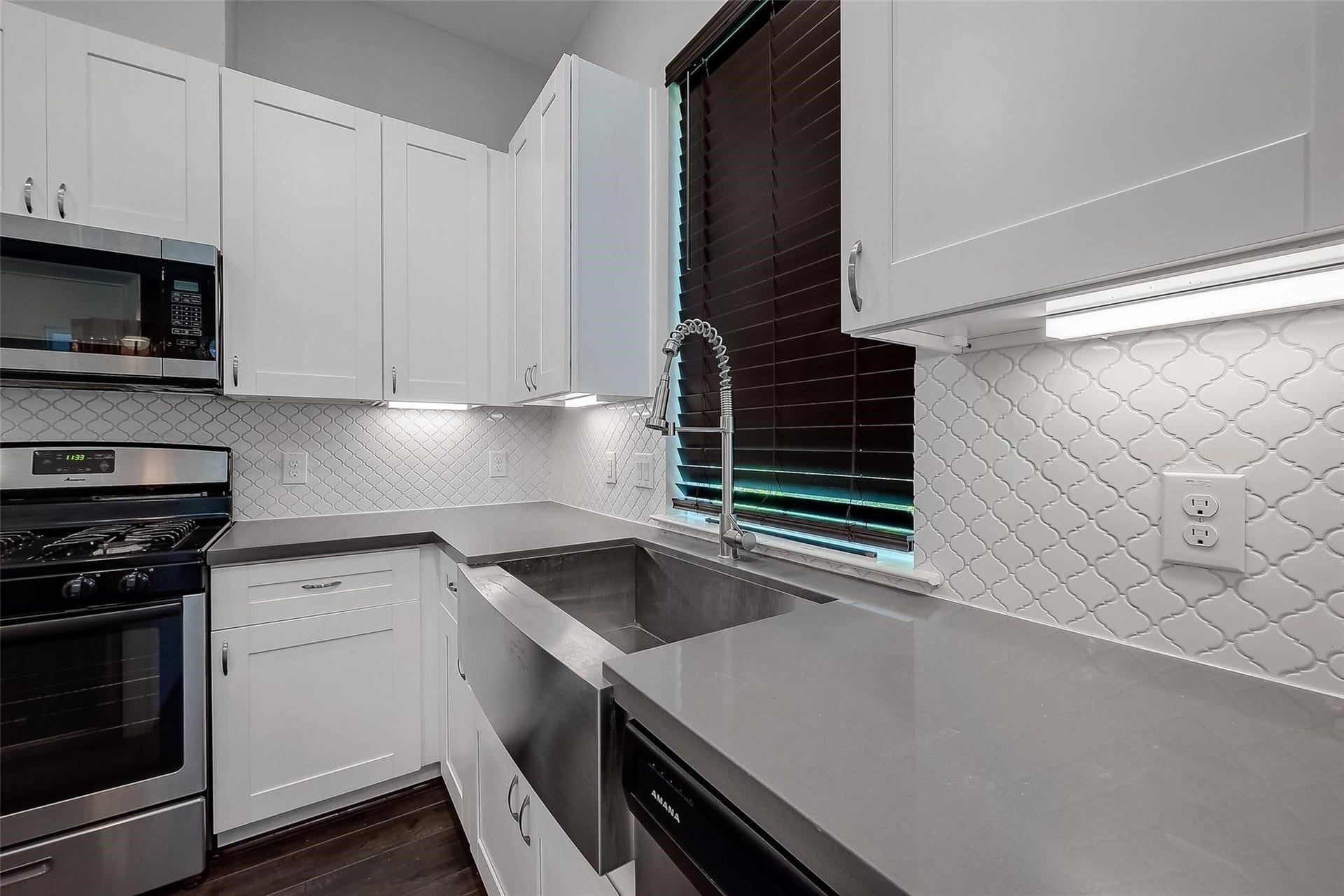 5610 Patrick Street, #I, Houston, TX 77076 5610 Patrick Street, #I, Houston, TX 77076