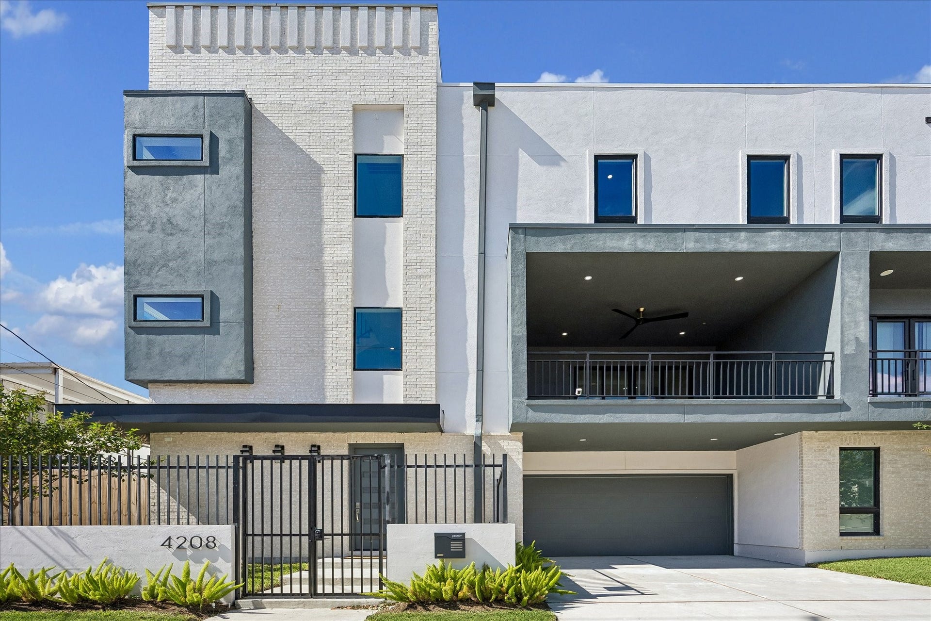 4208 Driscoll Street, Houston, TX 77098