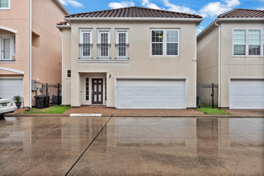 Property photo for 6115 S Arrowana Lane, Houston, TX