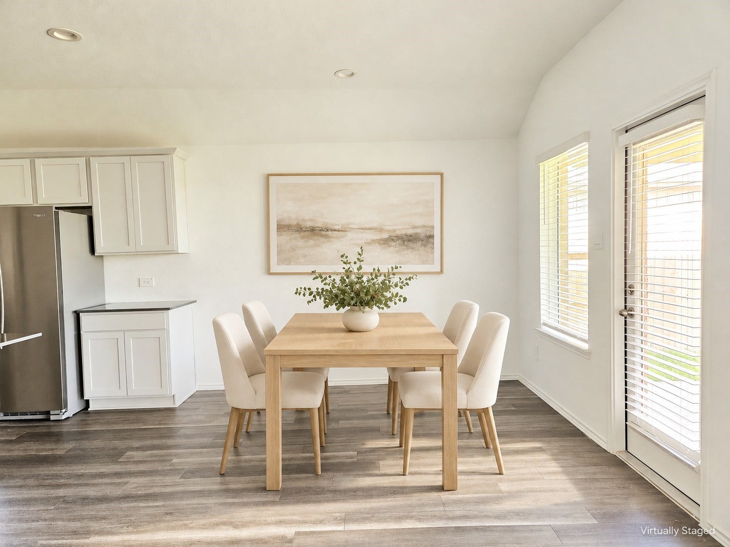 5029 Almond Terrace Drive, Katy, TX 77493 Breakfast area. This room is virtually staged.