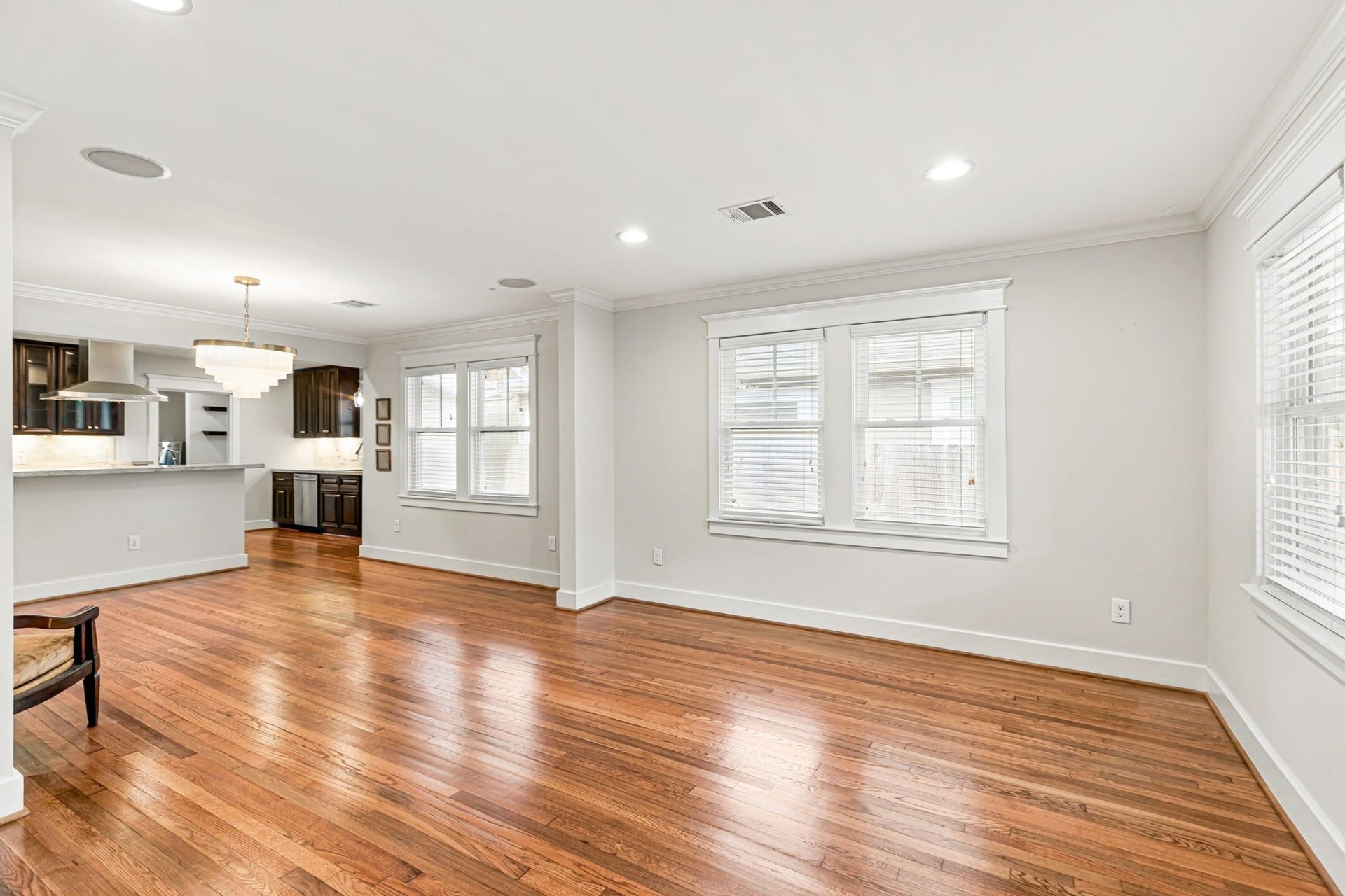 1329 Lawrence Street, Houston, TX 77008 Gorgeous recently refinished wood floors throughout this home.