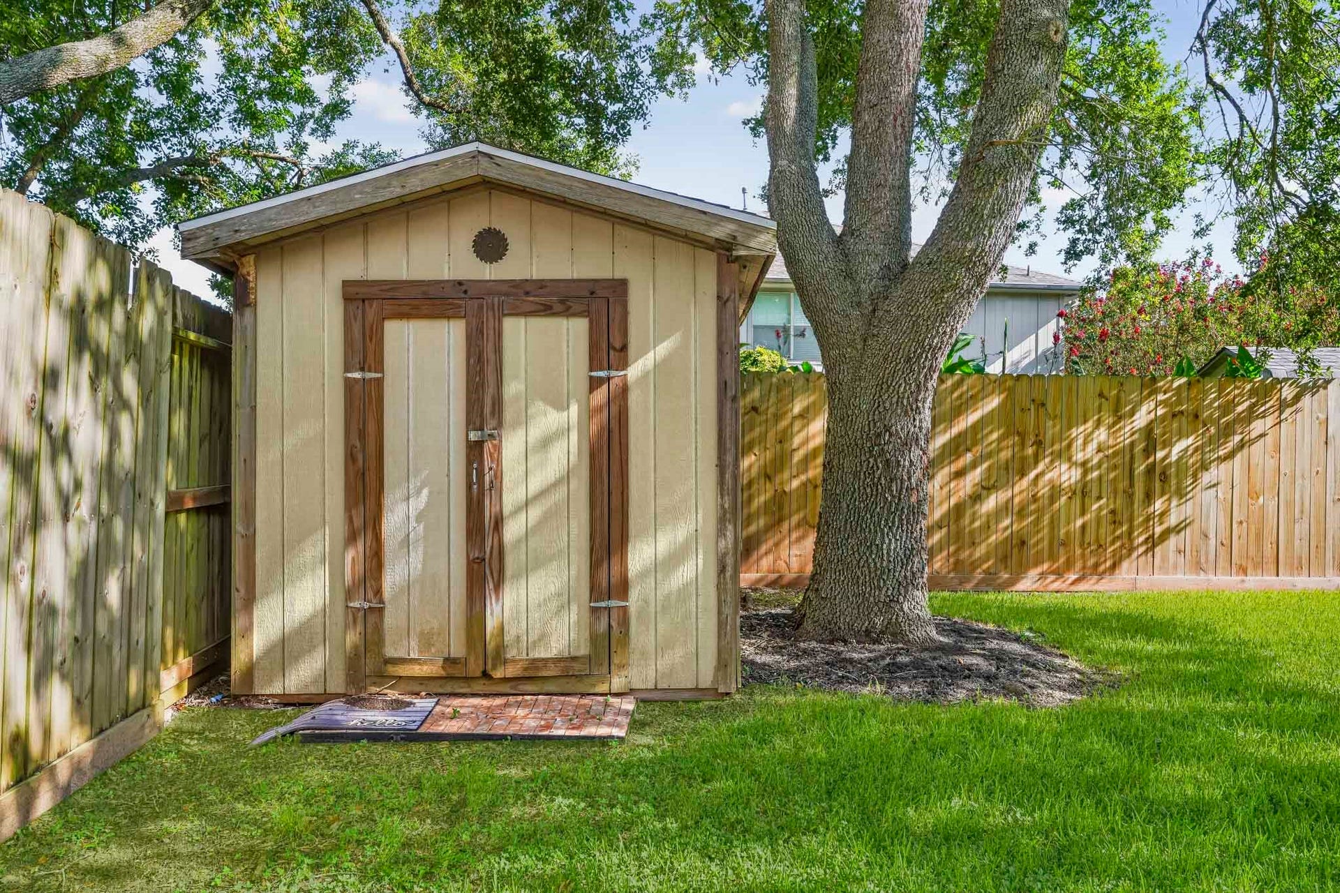 3311 Richmond Ferry Court, Richmond, TX 77406 This spacious backyard includes a convenient storage shed, perfect for keeping lawn equipment, tools, pool supplies, and outdoor essentials organized.
