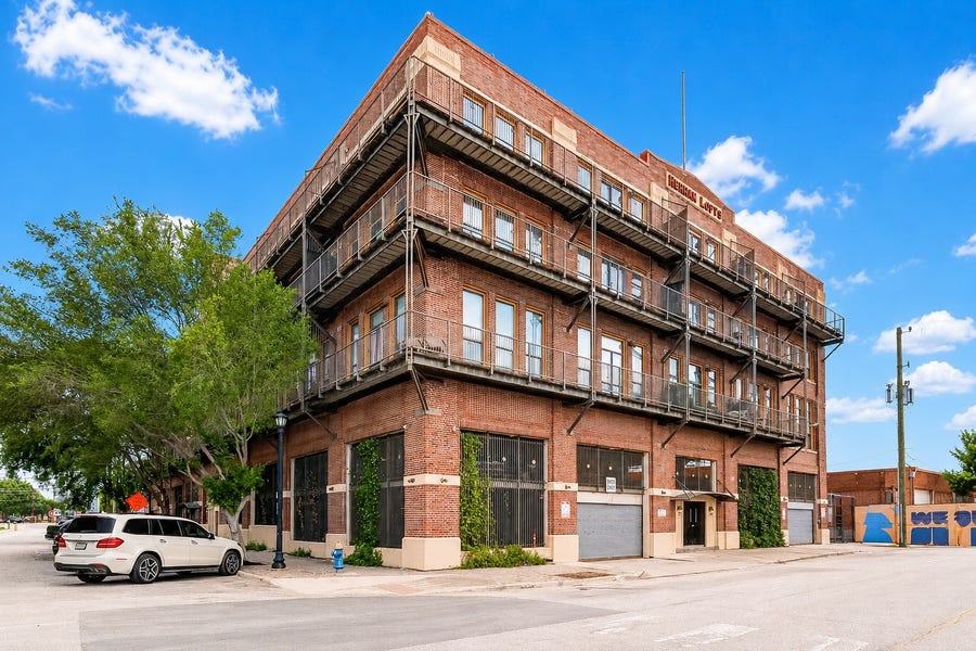 Property photo for 2205 Mckinney Street, #315, Houston, TX