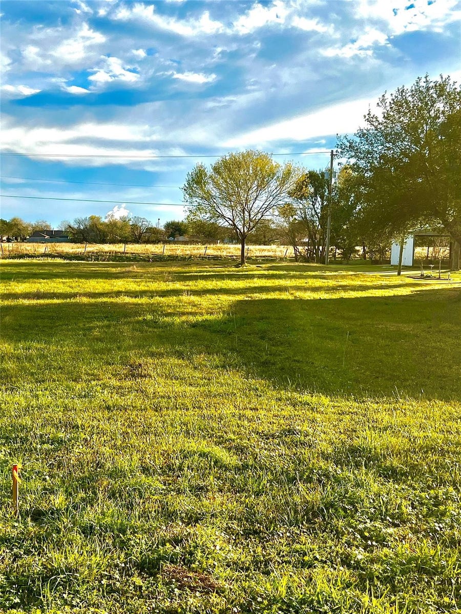 Property photo for 001 34th Avenue N, Texas City, TX