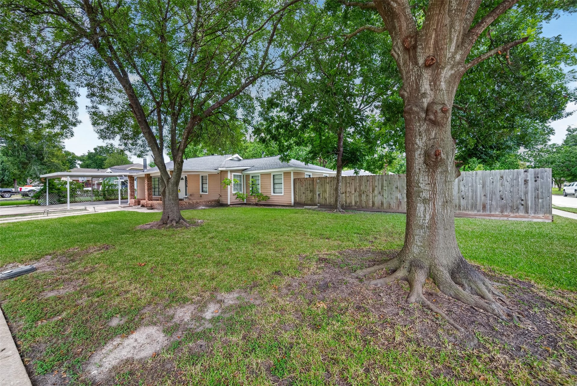 1504 Lawrence Avenue, Pasadena, TX 77506 1504 Lawrence Avenue, Pasadena, TX 77506