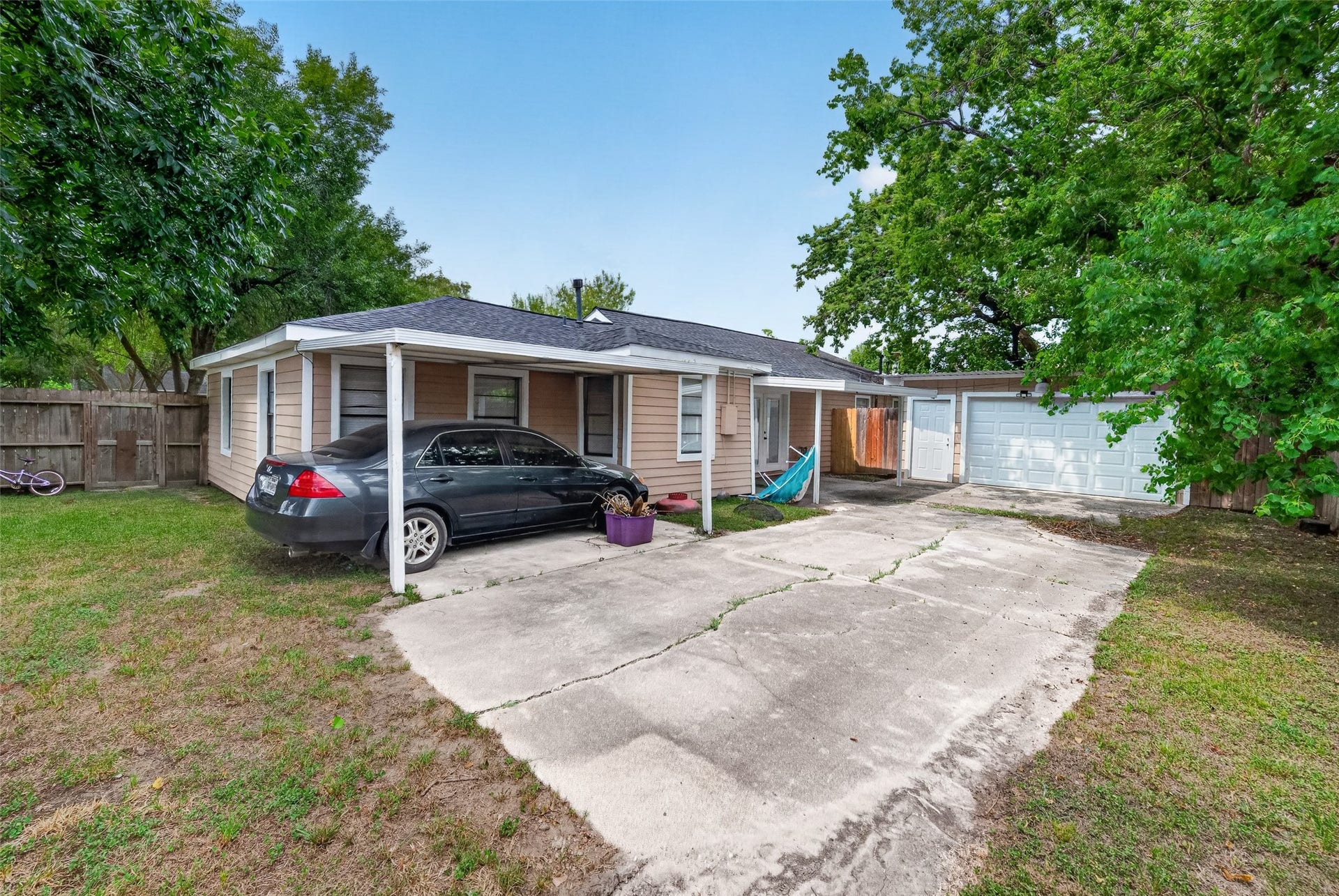 1504 Lawrence Avenue, Pasadena, TX 77506 1504 Lawrence Avenue, Pasadena, TX 77506
