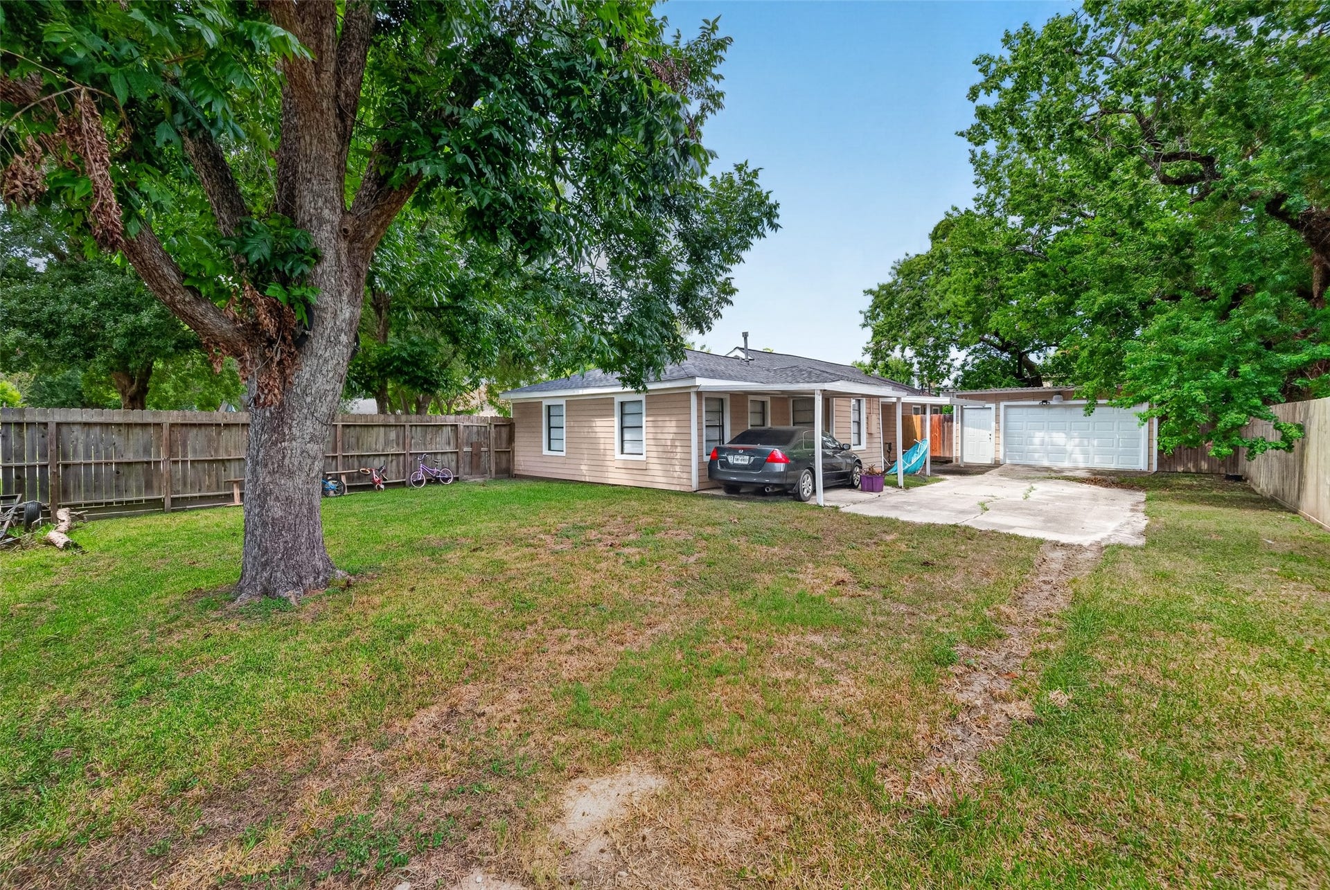 1504 Lawrence Avenue, Pasadena, TX 77506 1504 Lawrence Avenue, Pasadena, TX 77506