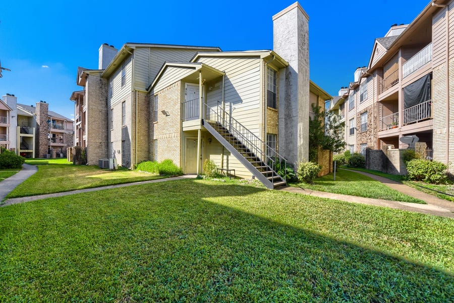Property photo for 10101 S Gessner Road, #409, Houston, TX