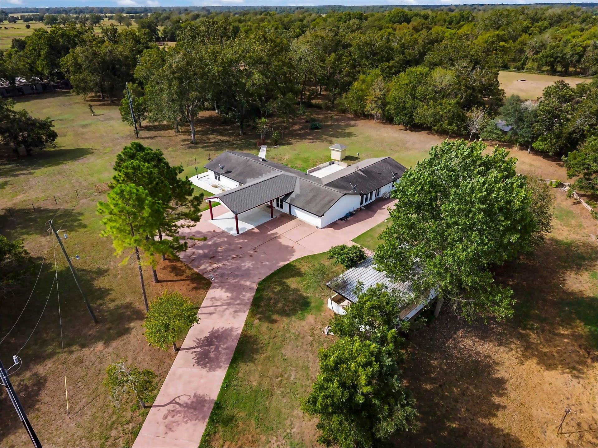 36219 County Line Road, Brookshire, TX 77423 36219 County Line Road, Brookshire, TX 77423