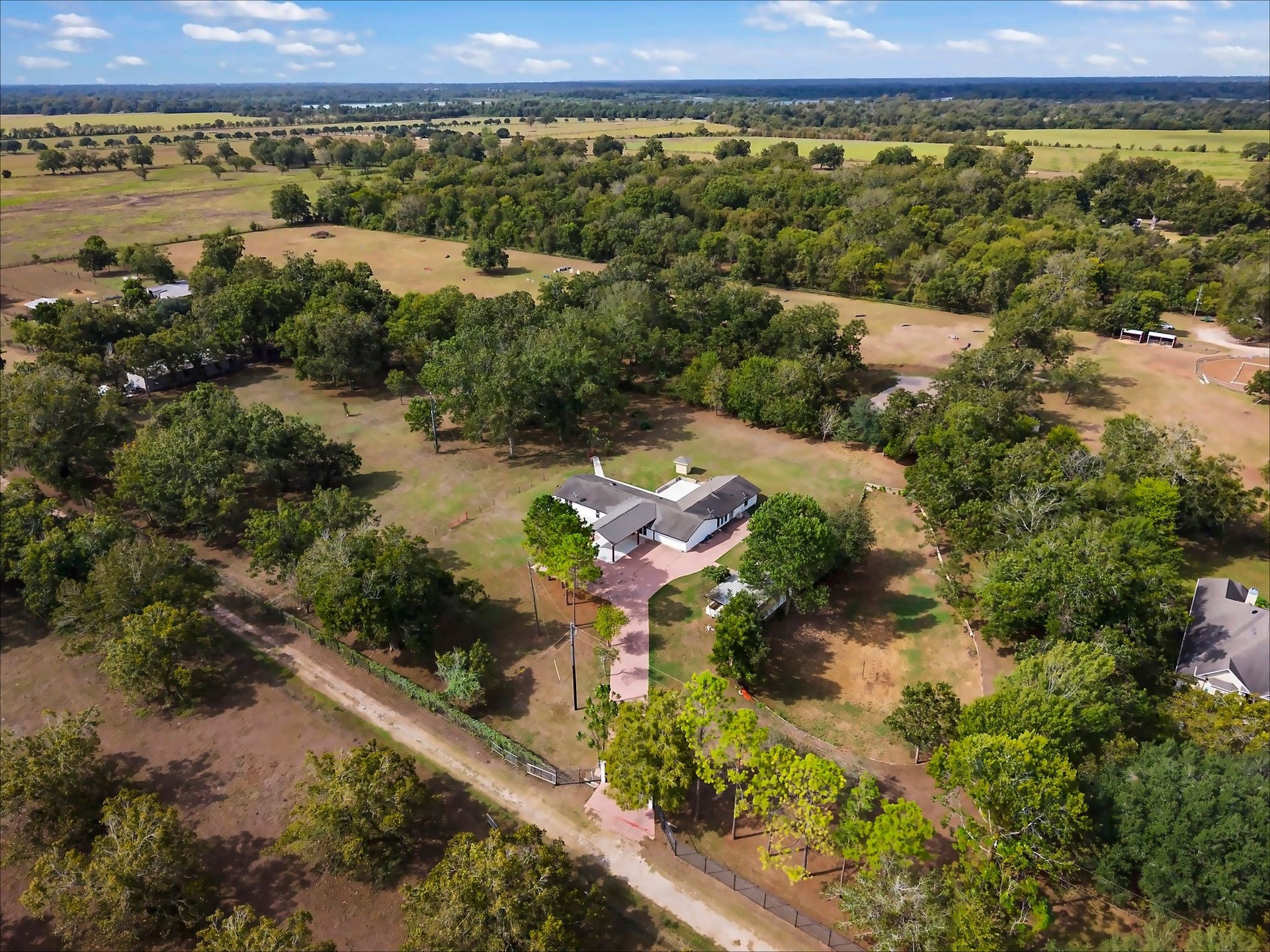 36219 County Line Road, Brookshire, TX 77423 36219 County Line Road, Brookshire, TX 77423