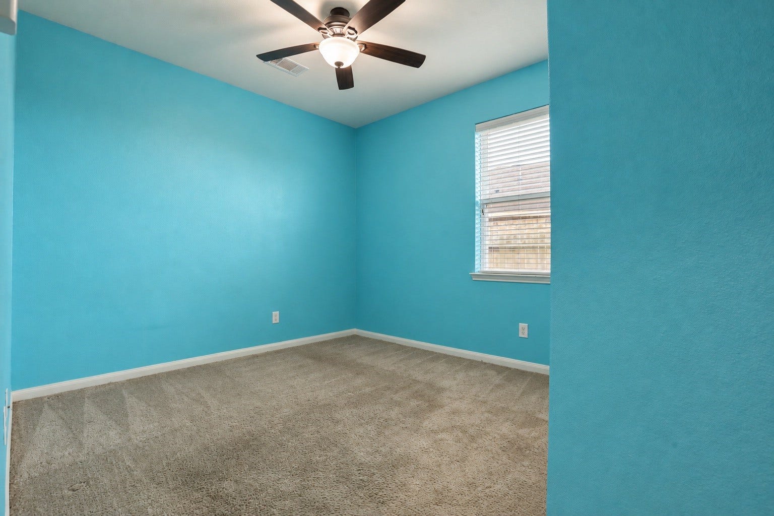 1634 Pink Stone Drive, Rosharon, TX 77583 1634 Pink Stone Drive, Rosharon, TX 77583
