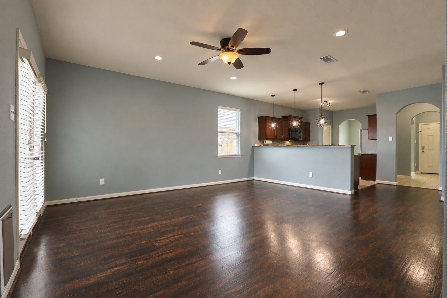 1634 Pink Stone Drive, Rosharon, TX 77583 1634 Pink Stone Drive, Rosharon, TX 77583