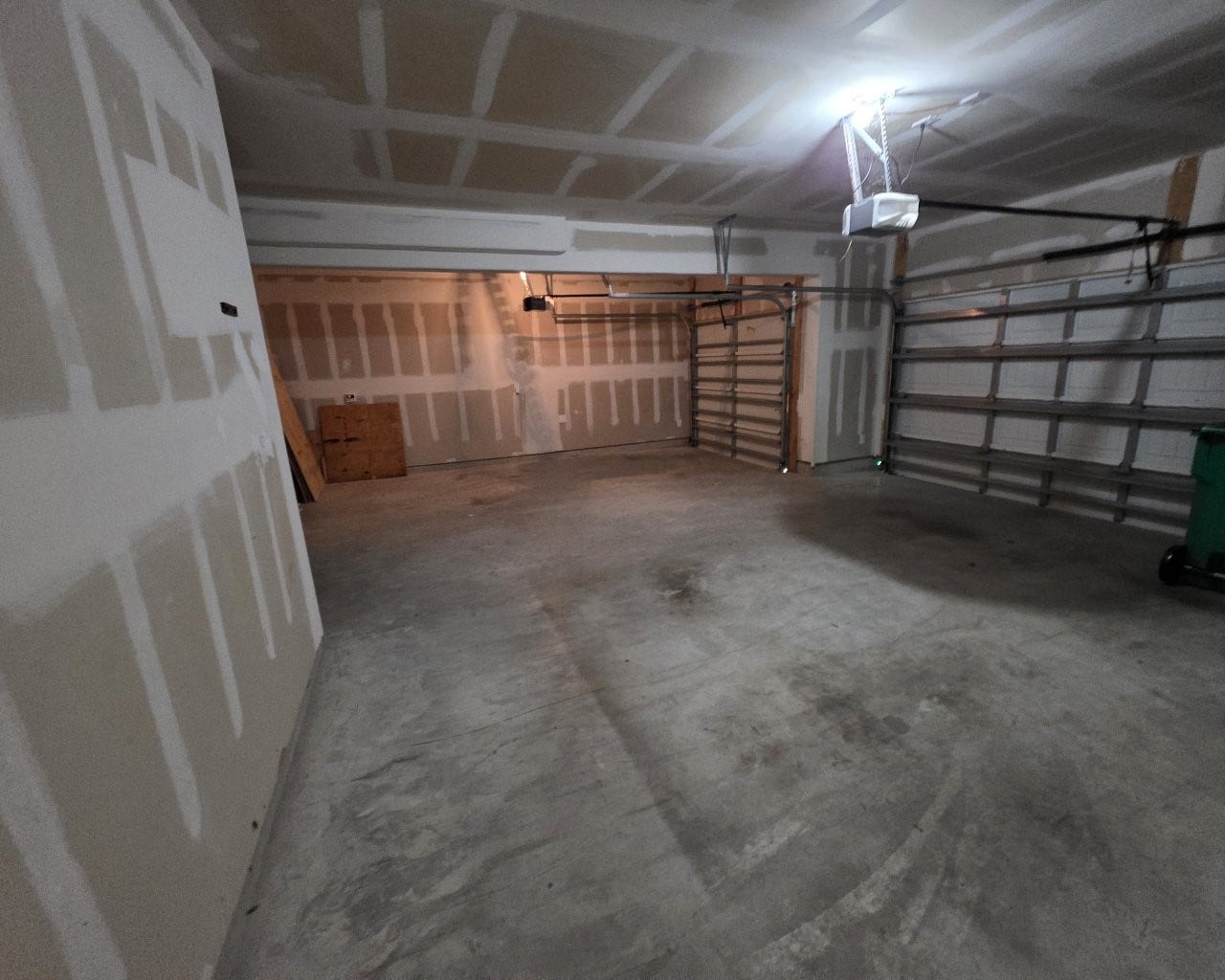 1621 Black Oak Drive, Rosharon, TX 77583 3-car garage