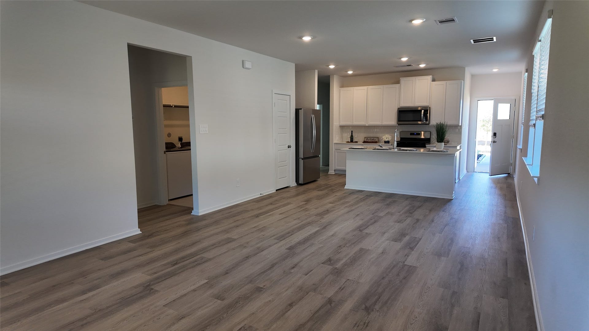 29135 Samuel Gardens Court, Waller, TX 77484