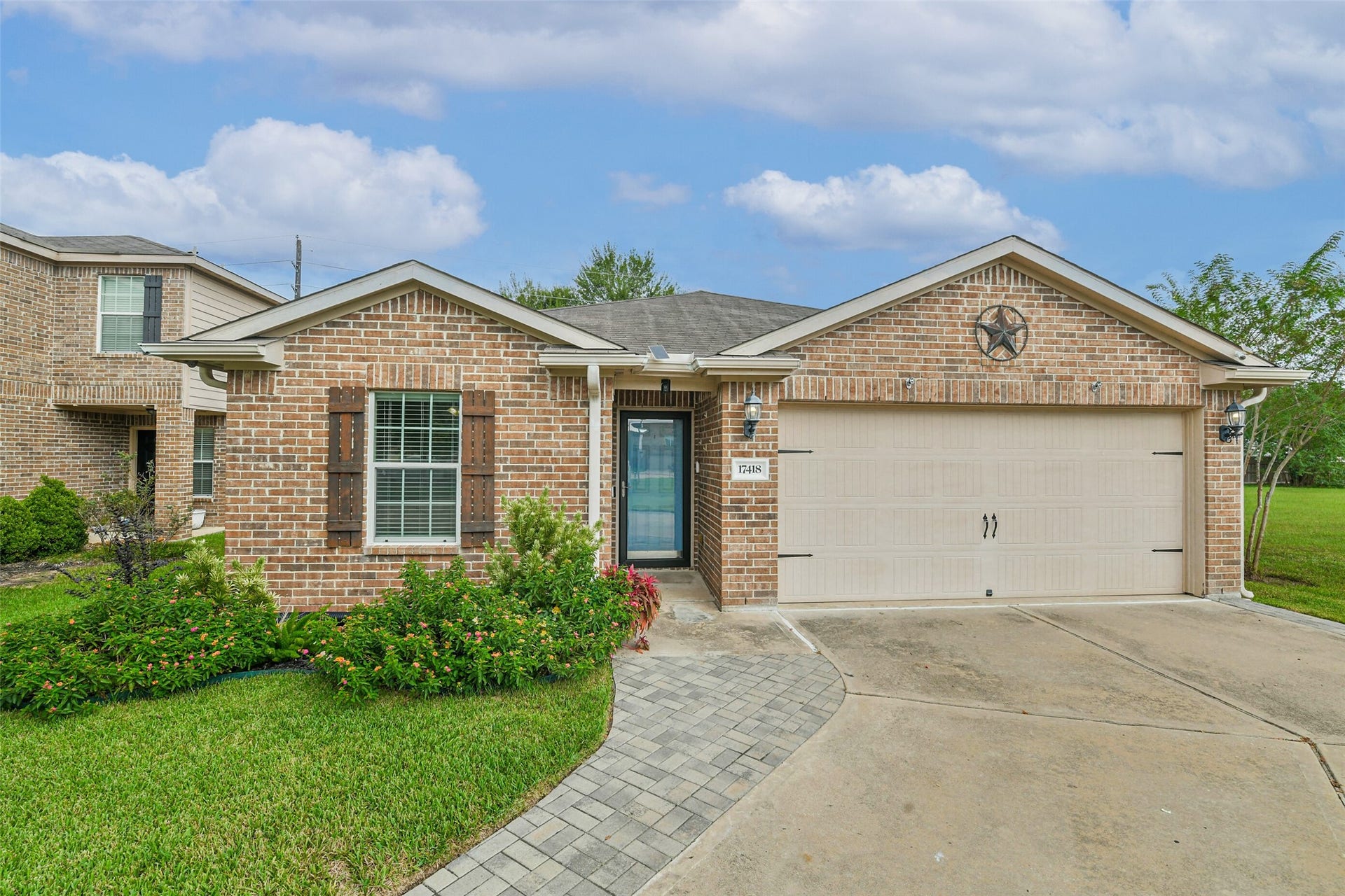 17418 Cedar Rock Drive, Hockley, TX 77447