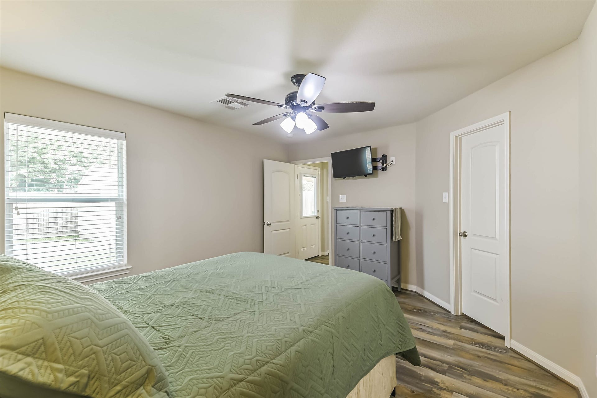 17418 Cedar Rock Drive, Hockley, TX 77447