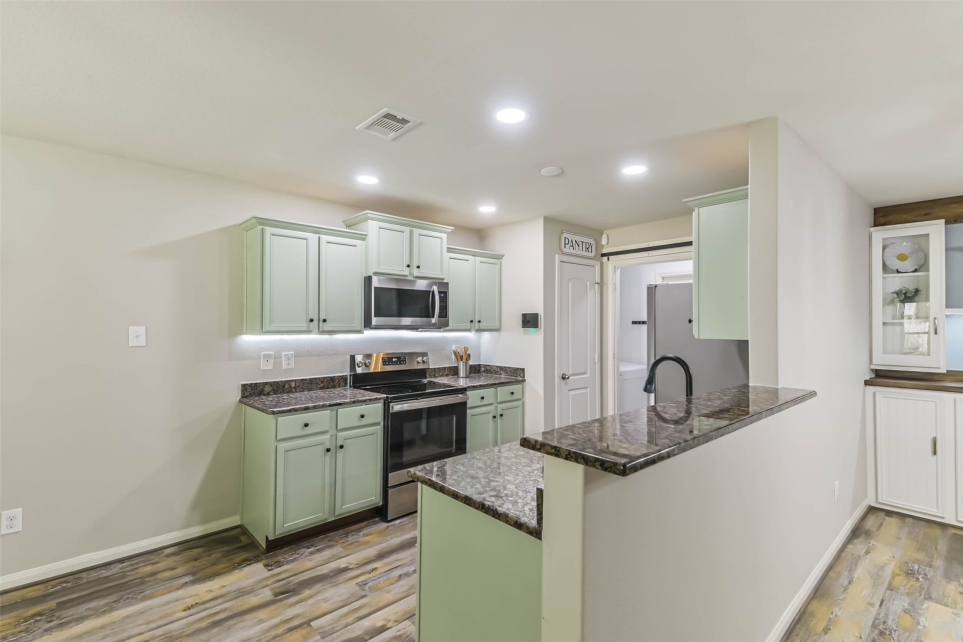 17418 Cedar Rock Drive, Hockley, TX 77447