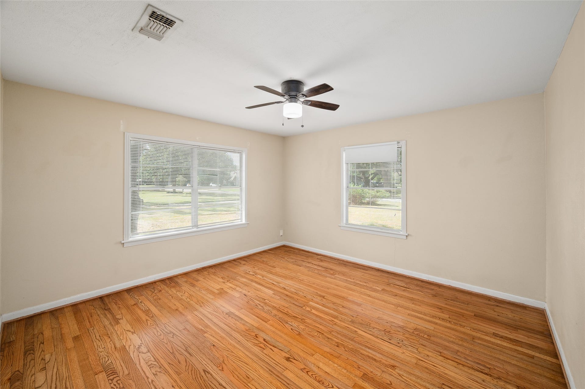 4714 Tilson Lane, Houston, TX 77041 4714 Tilson Lane, Houston, TX 77041