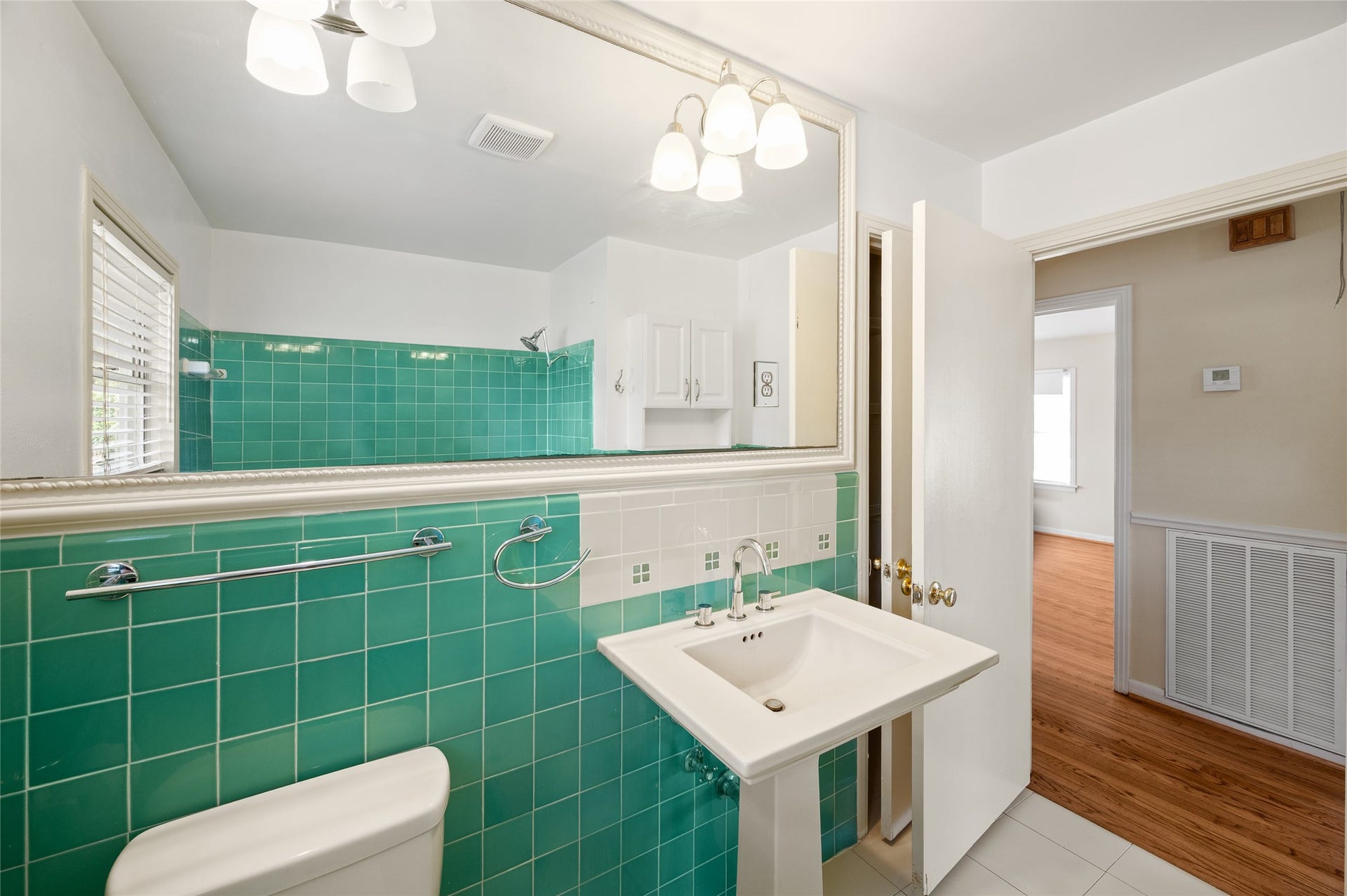 4714 Tilson Lane, Houston, TX 77041 4714 Tilson Lane, Houston, TX 77041
