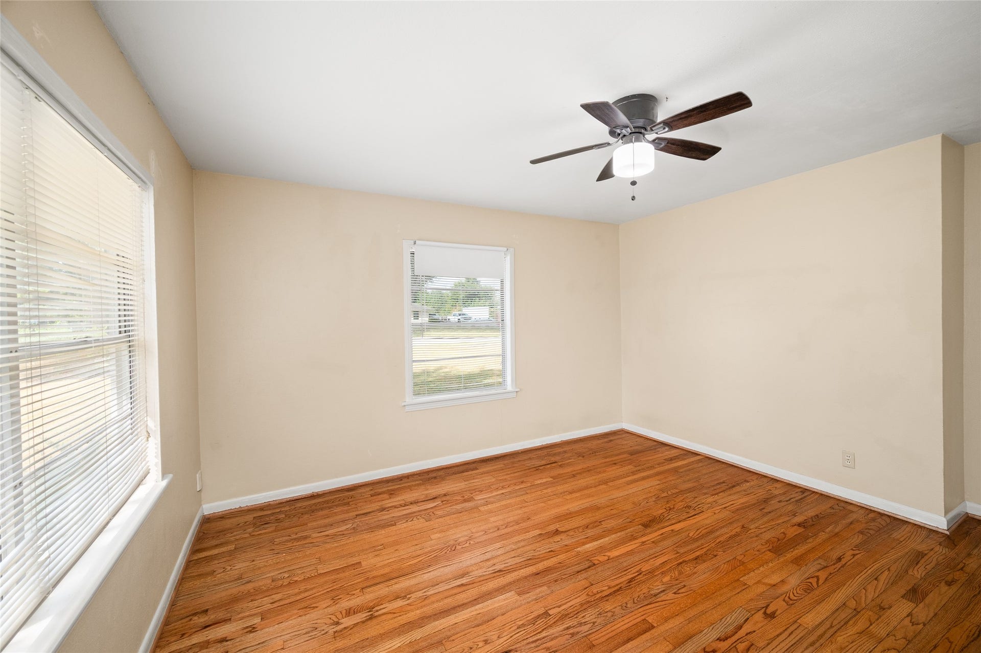 4714 Tilson Lane, Houston, TX 77041 4714 Tilson Lane, Houston, TX 77041