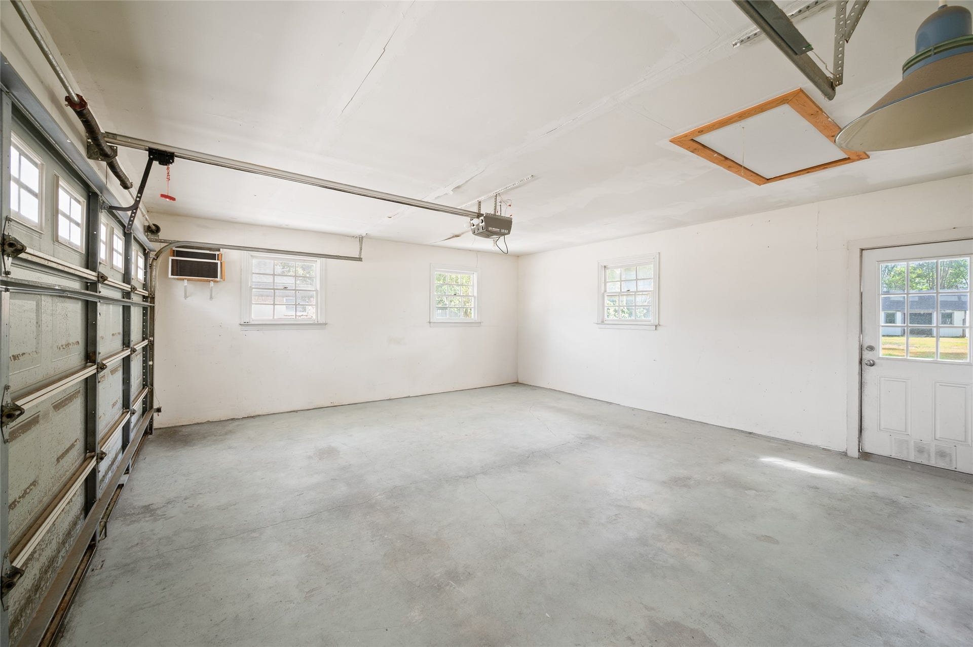 4714 Tilson Lane, Houston, TX 77041 4714 Tilson Lane, Houston, TX 77041