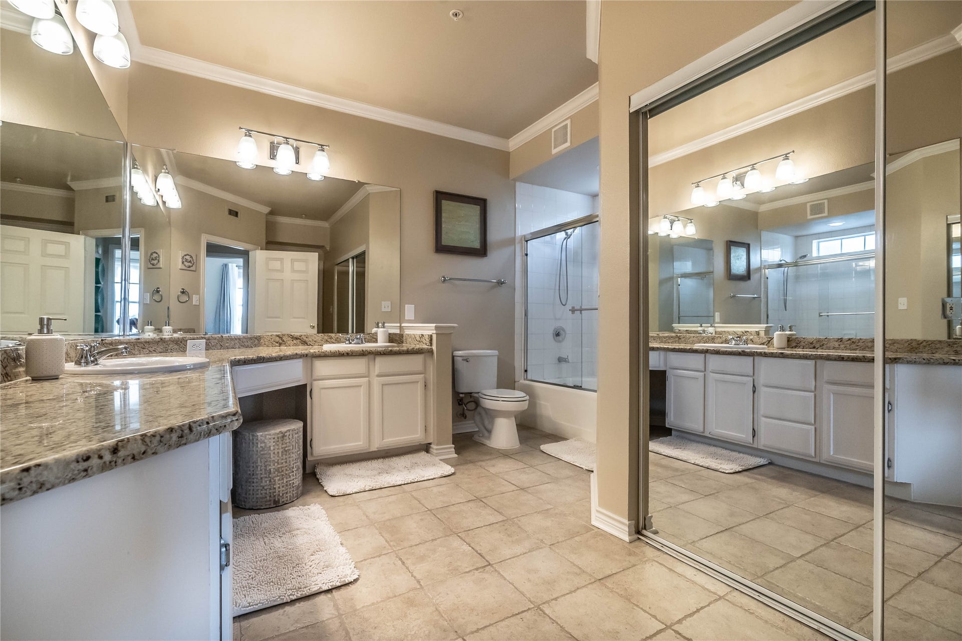 2111 Welch Street, #A232, Houston, TX 77019