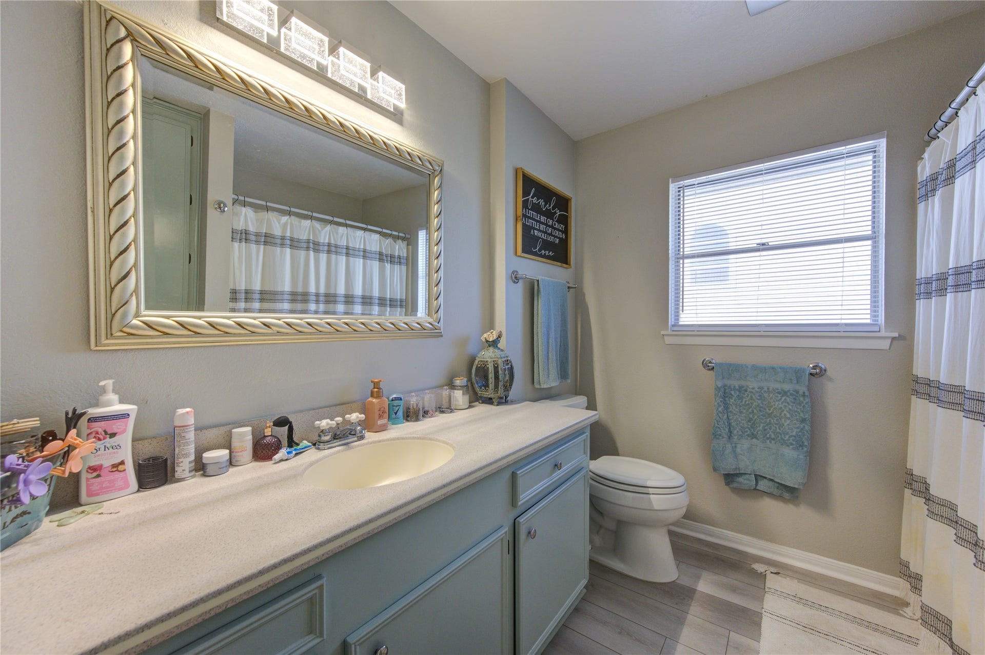 13 S Skimmer Street, La Marque, TX 77568 13 S Skimmer Street, La Marque, TX 77568
