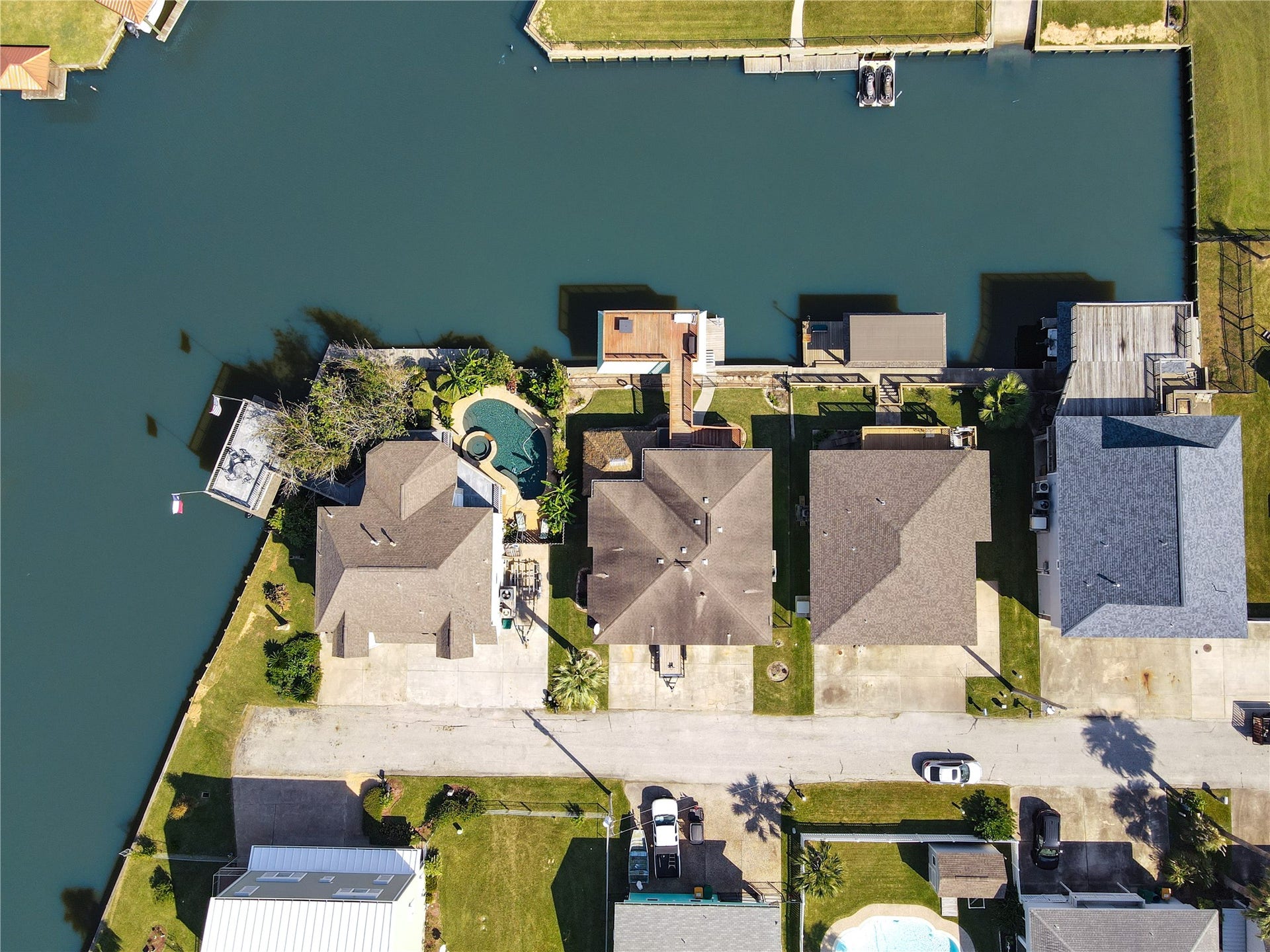 13 S Skimmer Street, La Marque, TX 77568 13 S Skimmer Street, La Marque, TX 77568