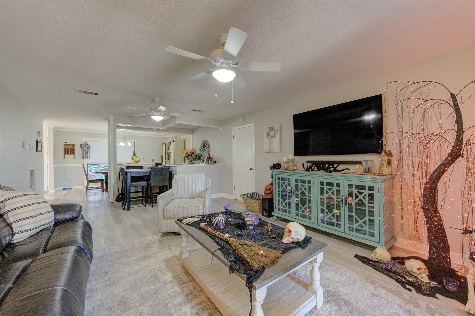 13 S Skimmer Street, La Marque, TX 77568 13 S Skimmer Street, La Marque, TX 77568