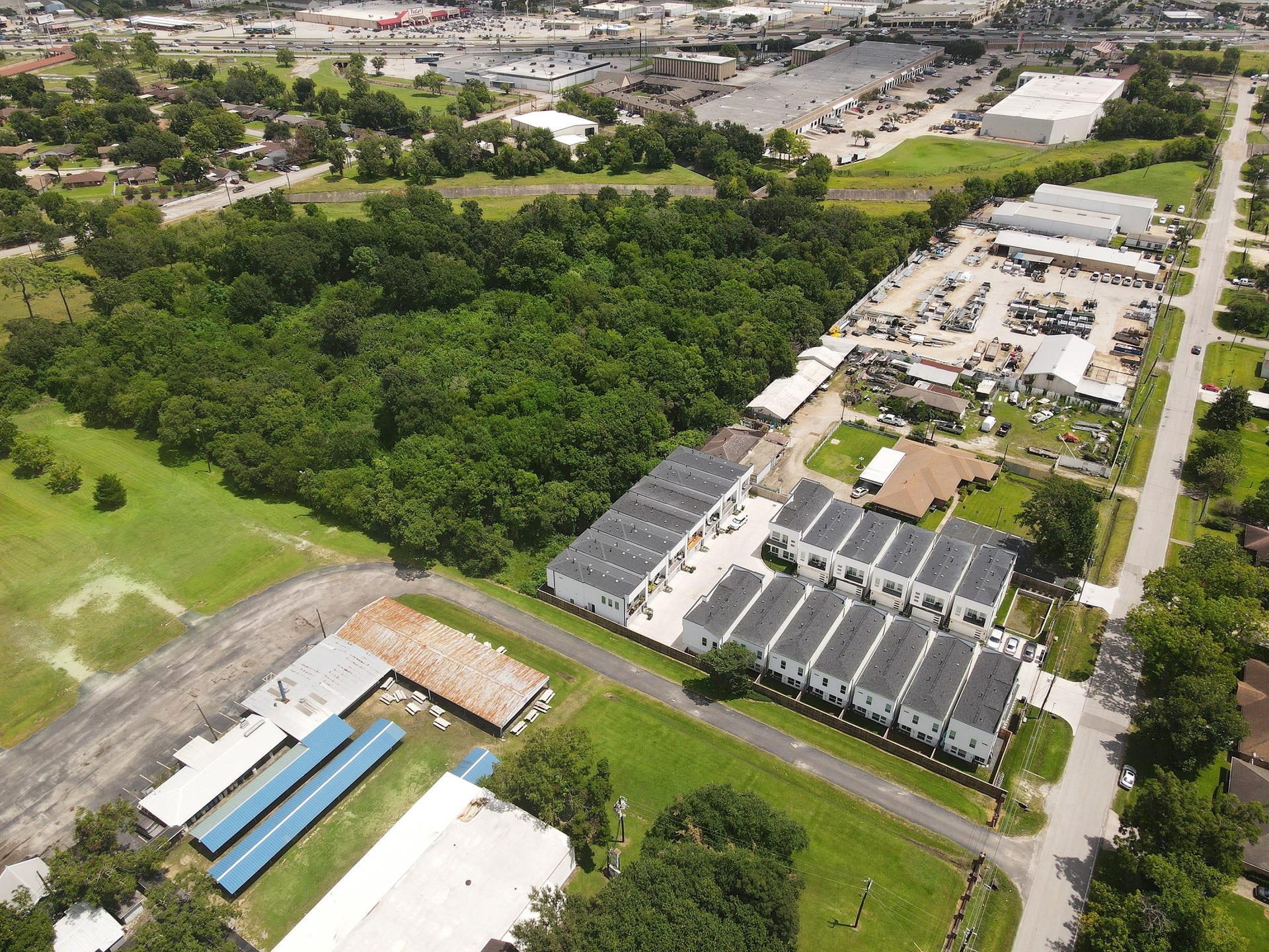 0 Victoria Dr Drive, Houston, TX 77022 Quiet area for residential or commercial
