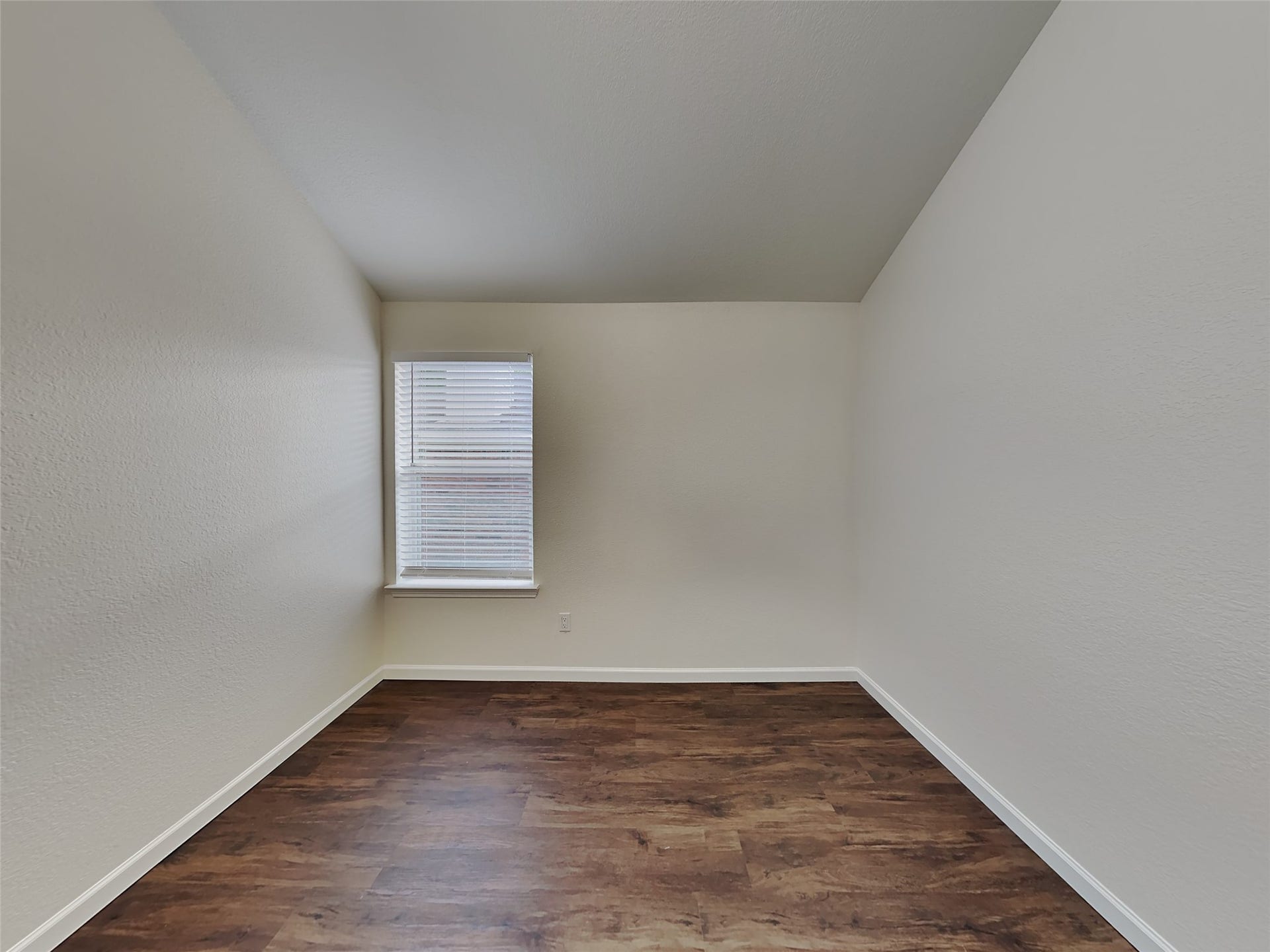 2313 Highland Crossing Drive, Conroe, TX 77304