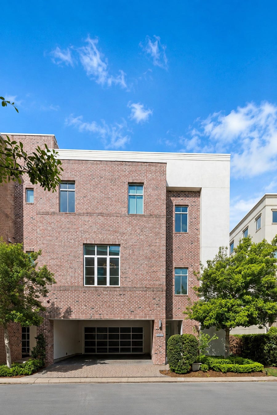 Property photo for 1444 Lake Pointe Parkway, Sugar Land, TX