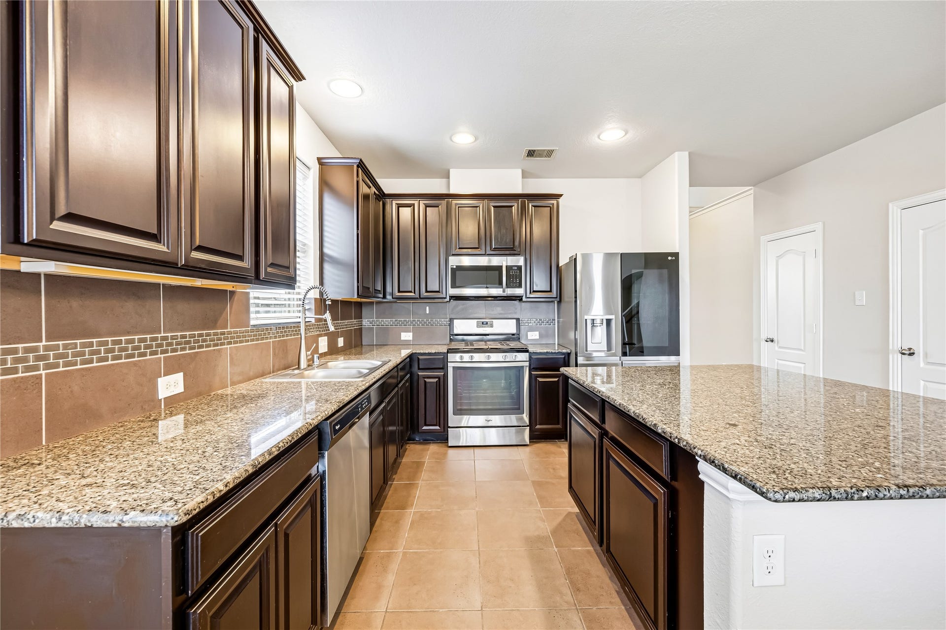 20311 Aspen Manor Lane, Cypress, TX 77433