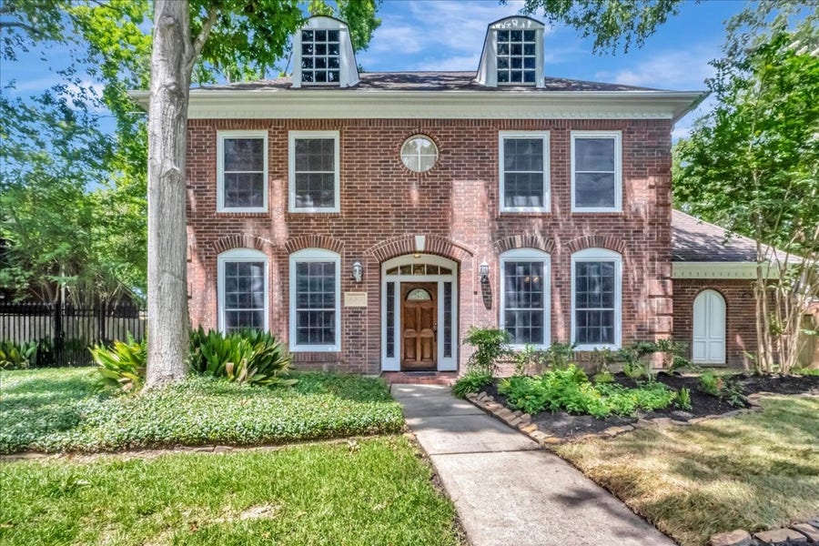 Property photo for 11919 Mighty Redwood Drive, Pasadena, TX