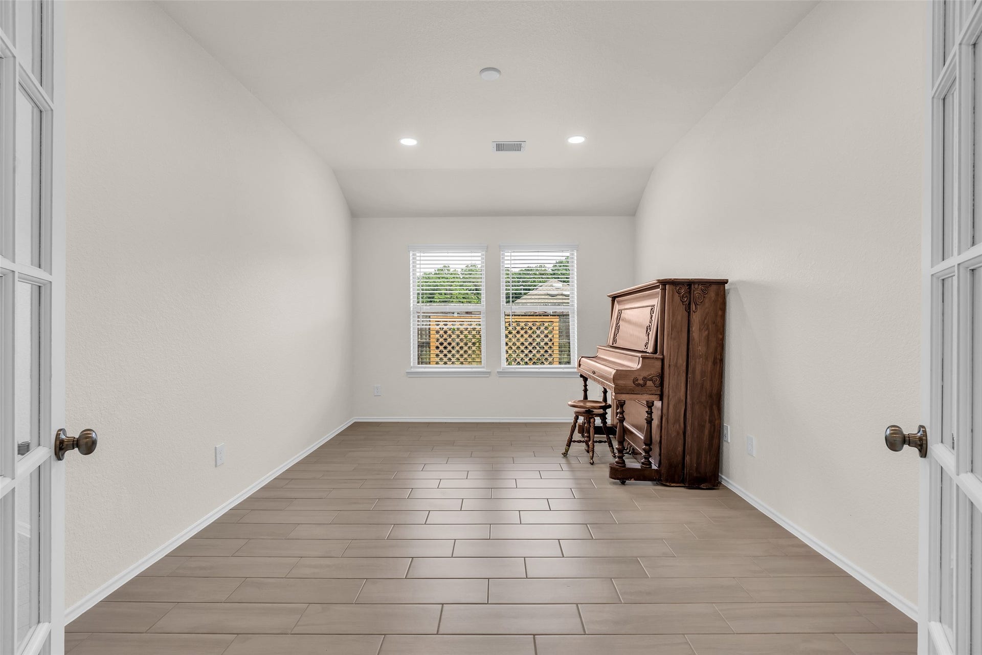 12316 Delta Timber Road, Conroe, TX 77304