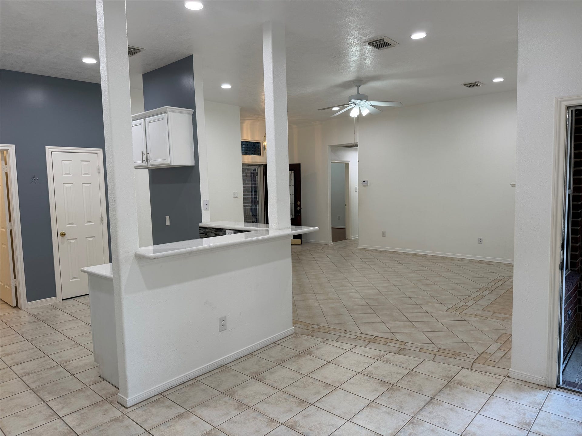 1109 Courtside Drive, League City, TX 77573