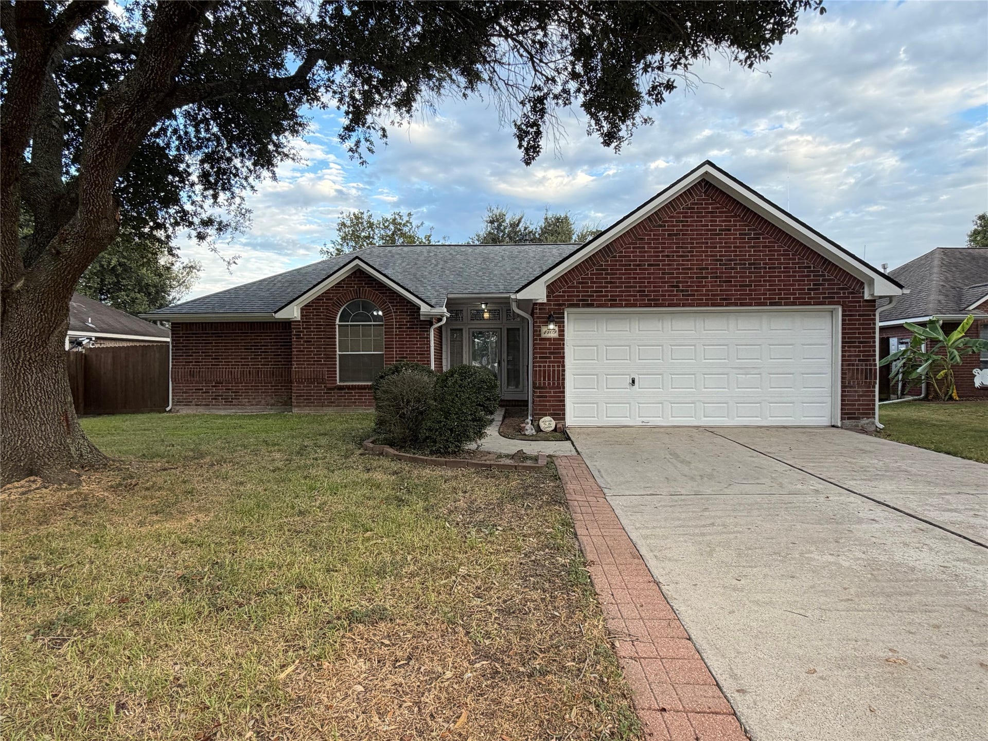 1109 Courtside Drive, League City, TX 77573