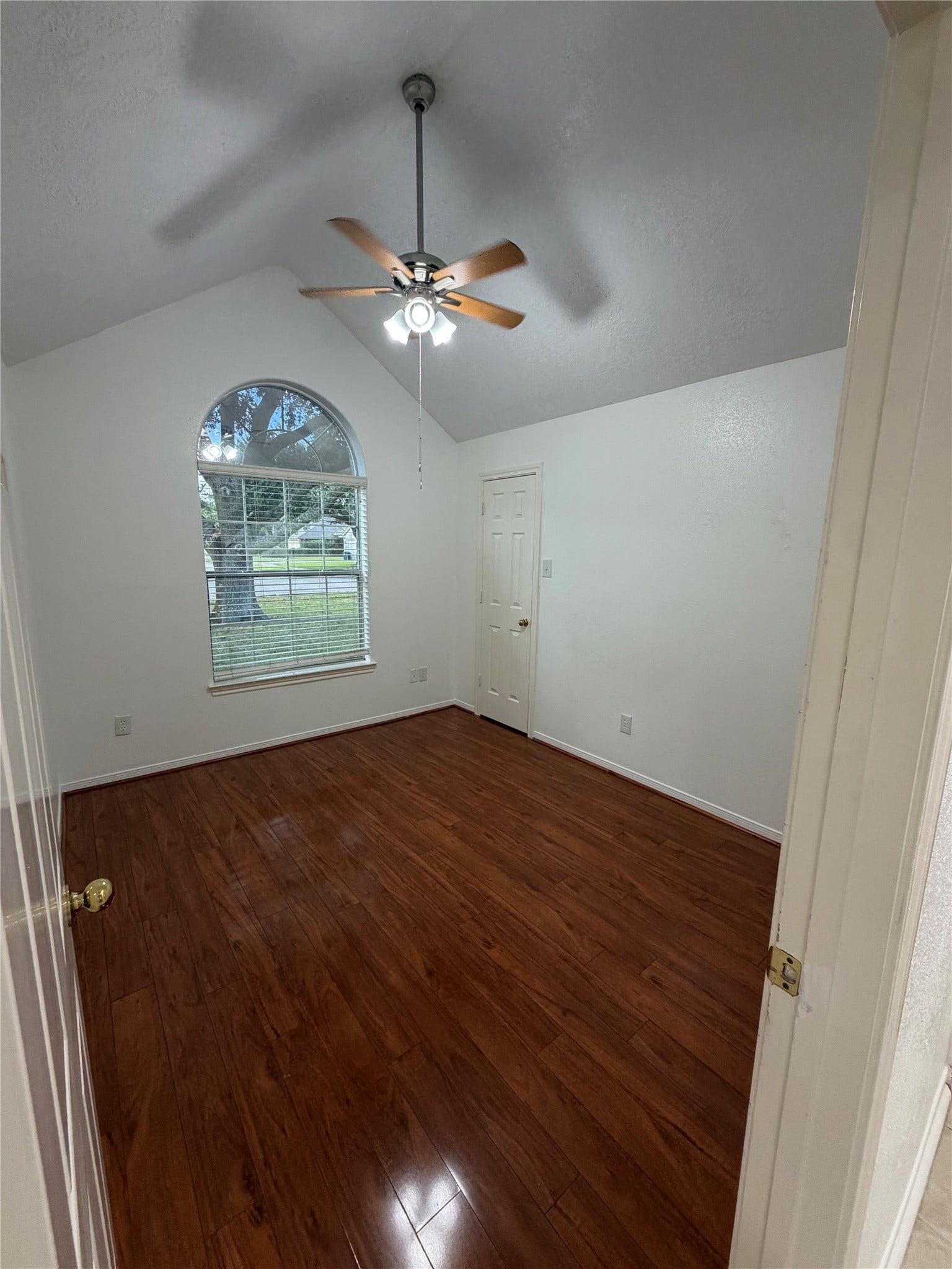 1109 Courtside Drive, League City, TX 77573