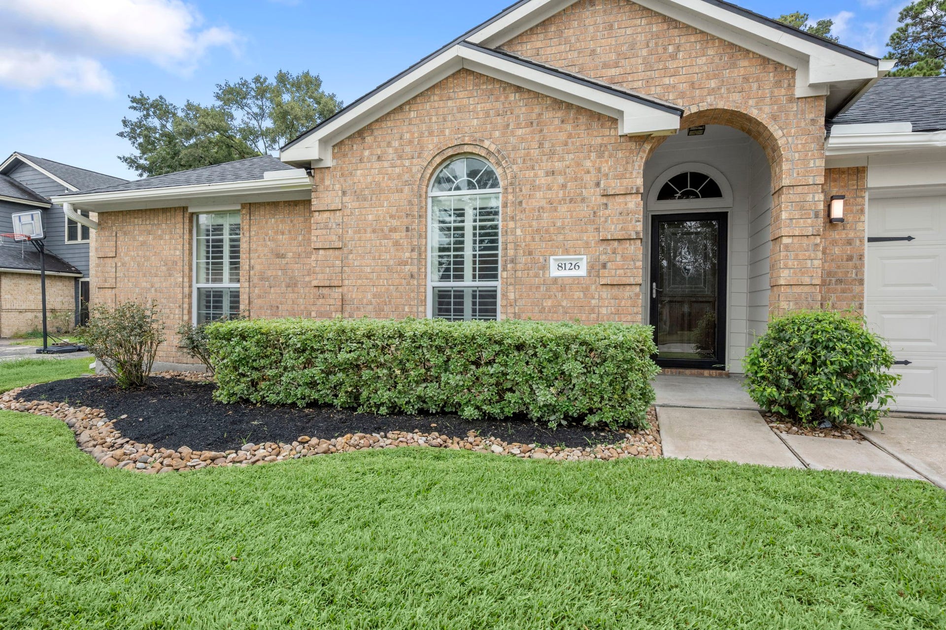 8126 Sports Haven Drive, Humble, TX 77346